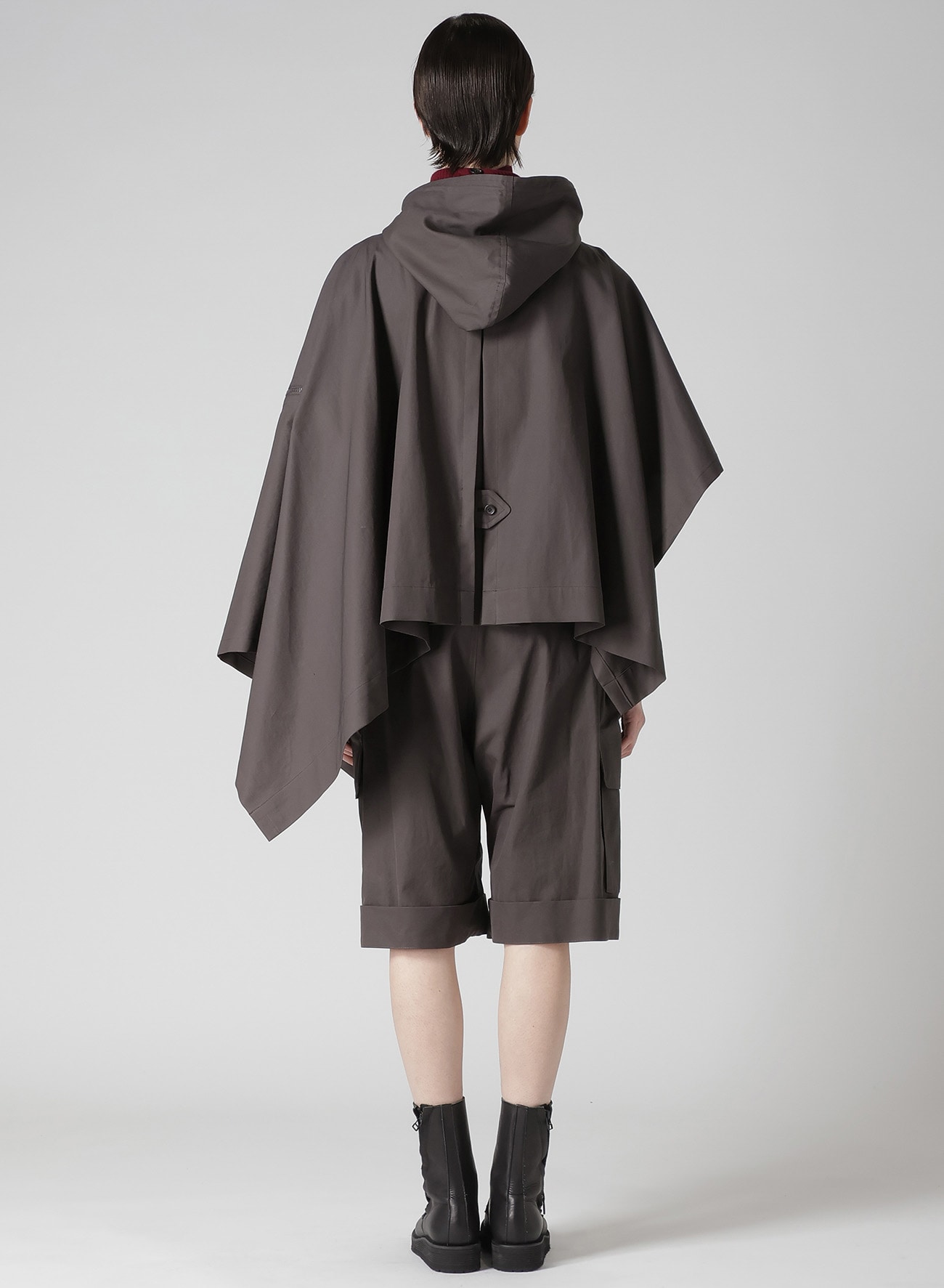 HIGH-TWISTED GABARDINE HODDED CAPE COAT