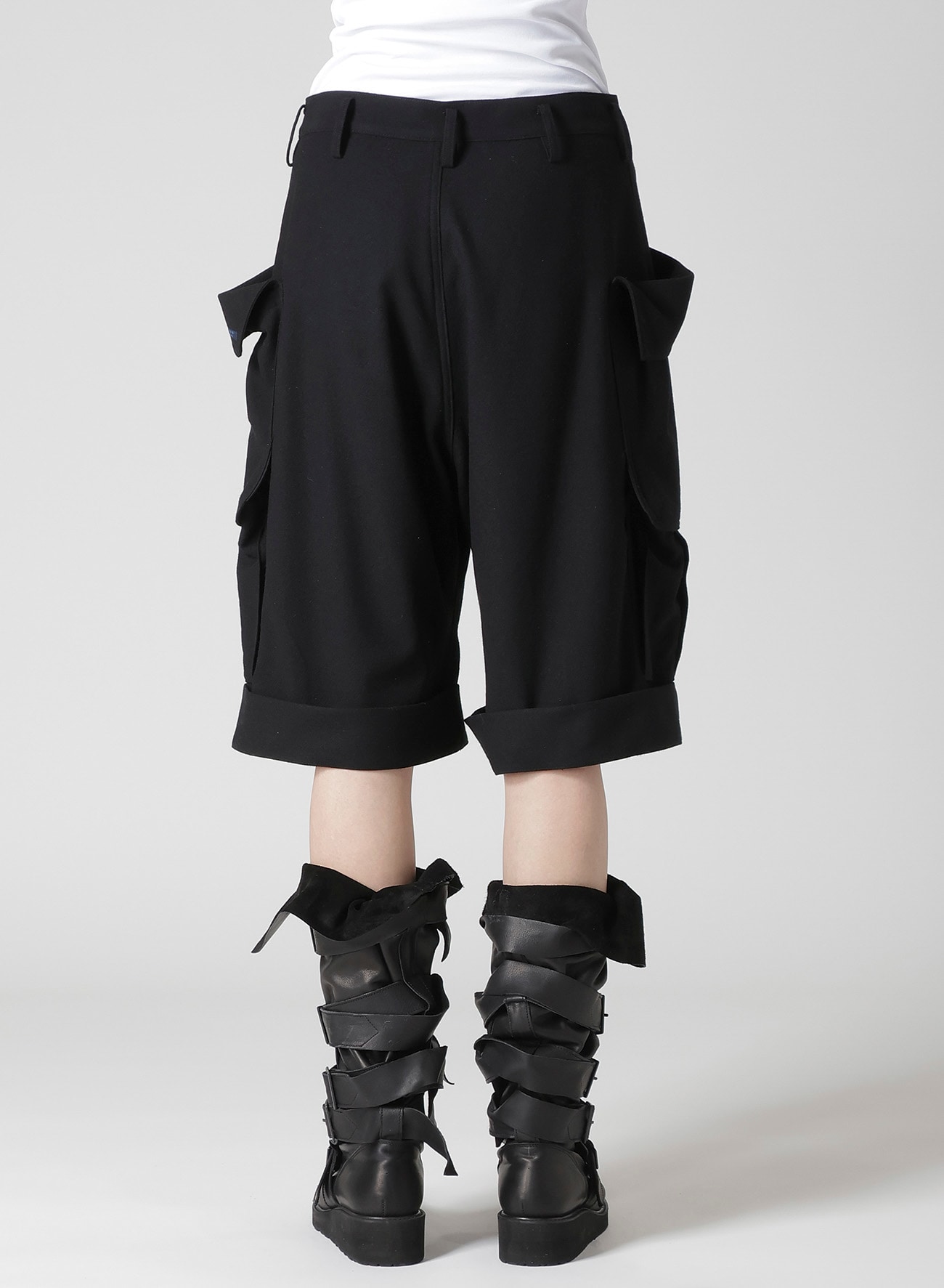 FLANNEL SHORT CARGO PANTS