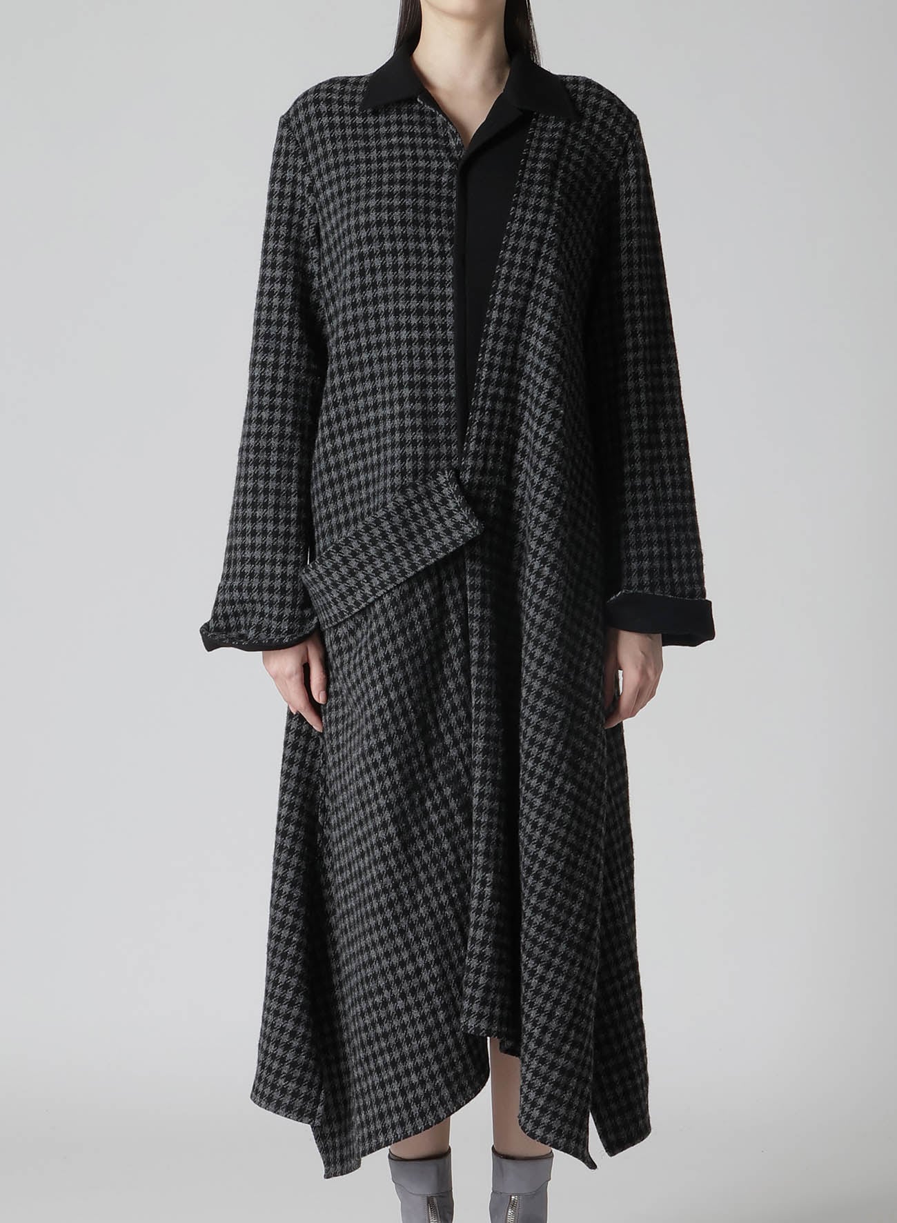 SMALL HOUNDSTOOTH R DRAPE DETAIL SHIRT DRESS