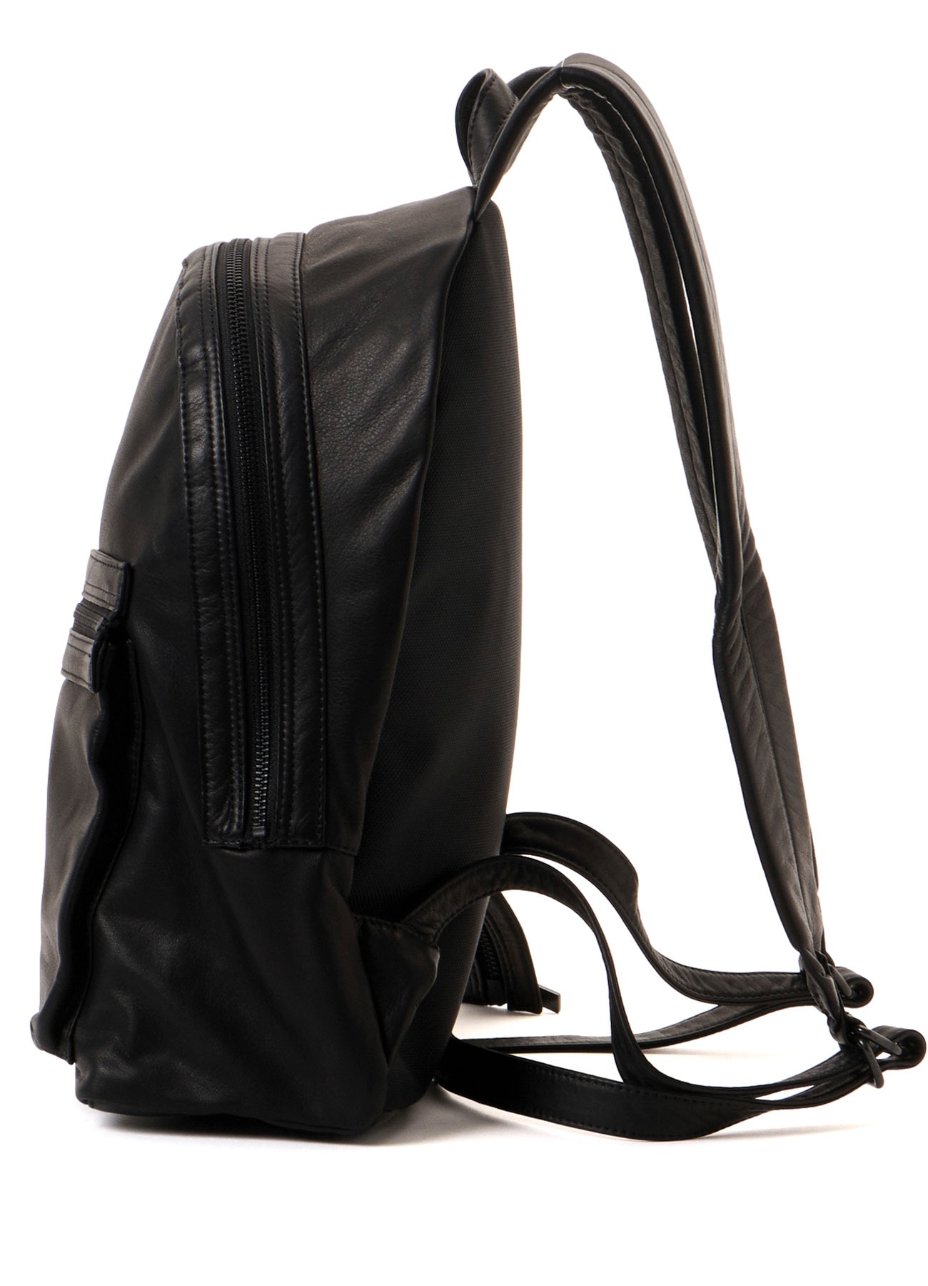 LEATHER BAGPACK