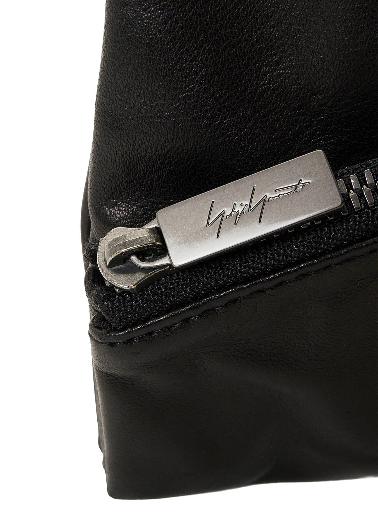 LEATHER SACOCHE