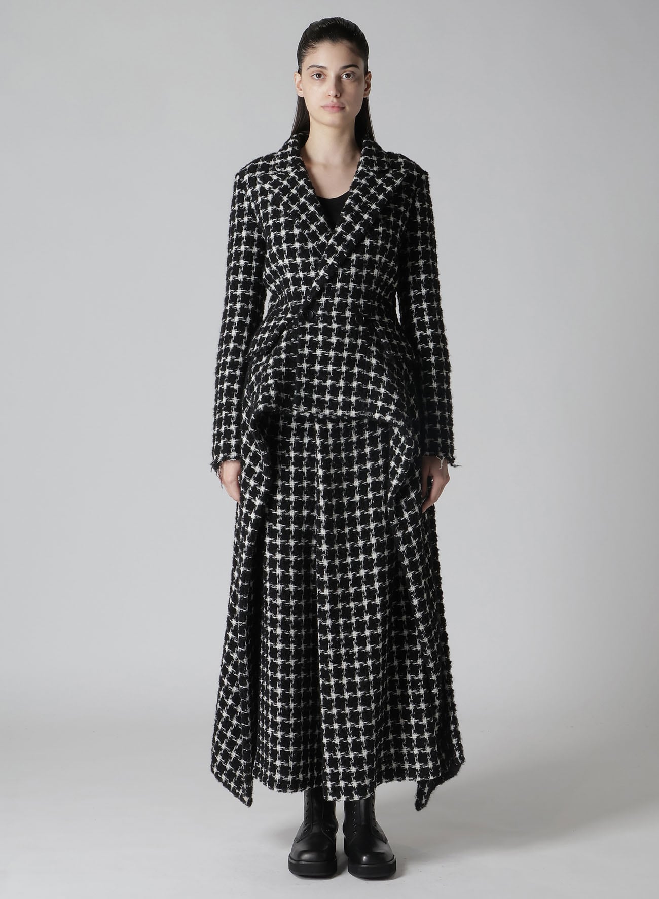 B&W HOUNDSTOOTH DRAPED PEAKED JACKET