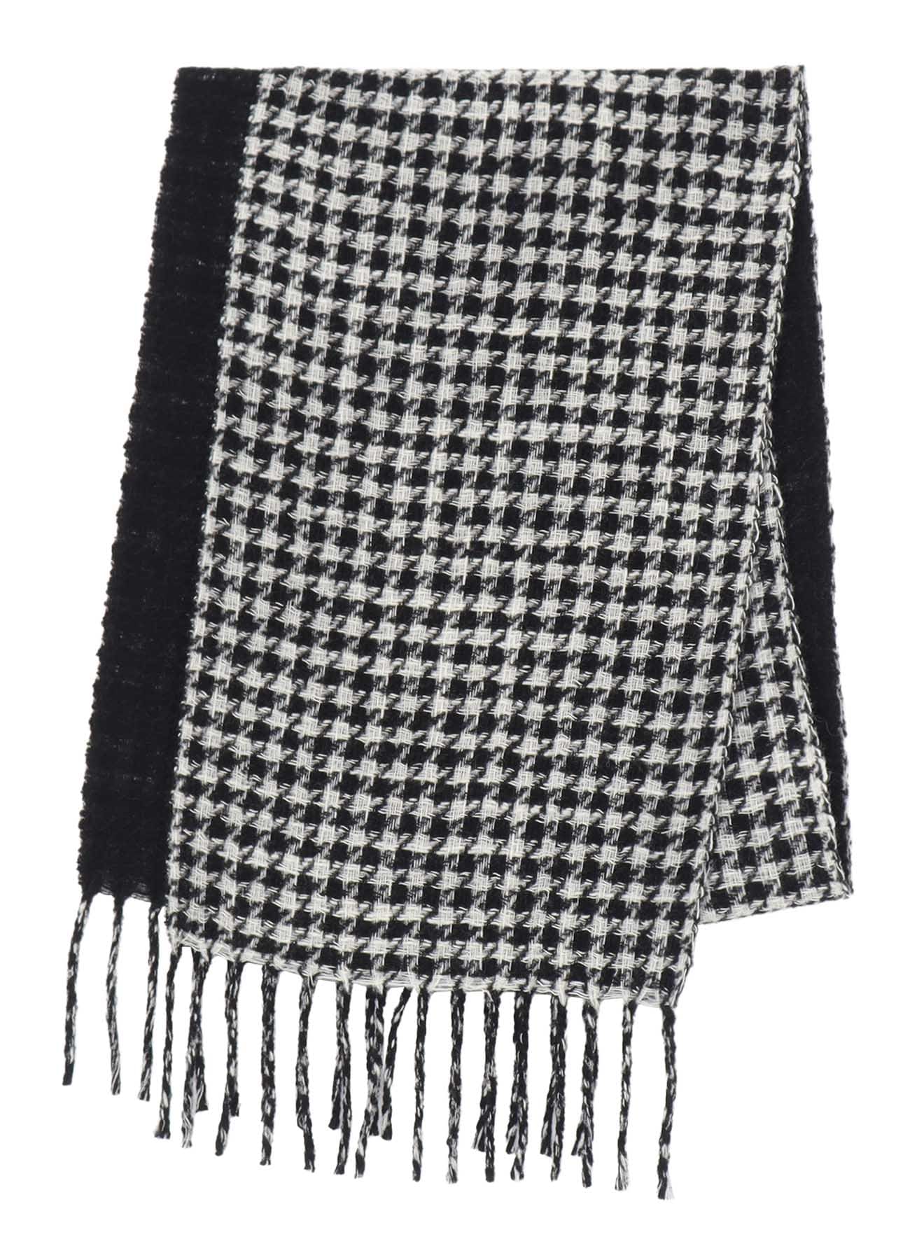 HOUNDSTOOTH PATTERN RIVERSIBLE STOLE