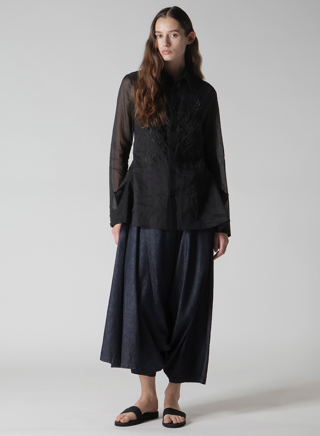 COTTON ORGANZA LAWN BACKSIDE FLARED SLIM B
