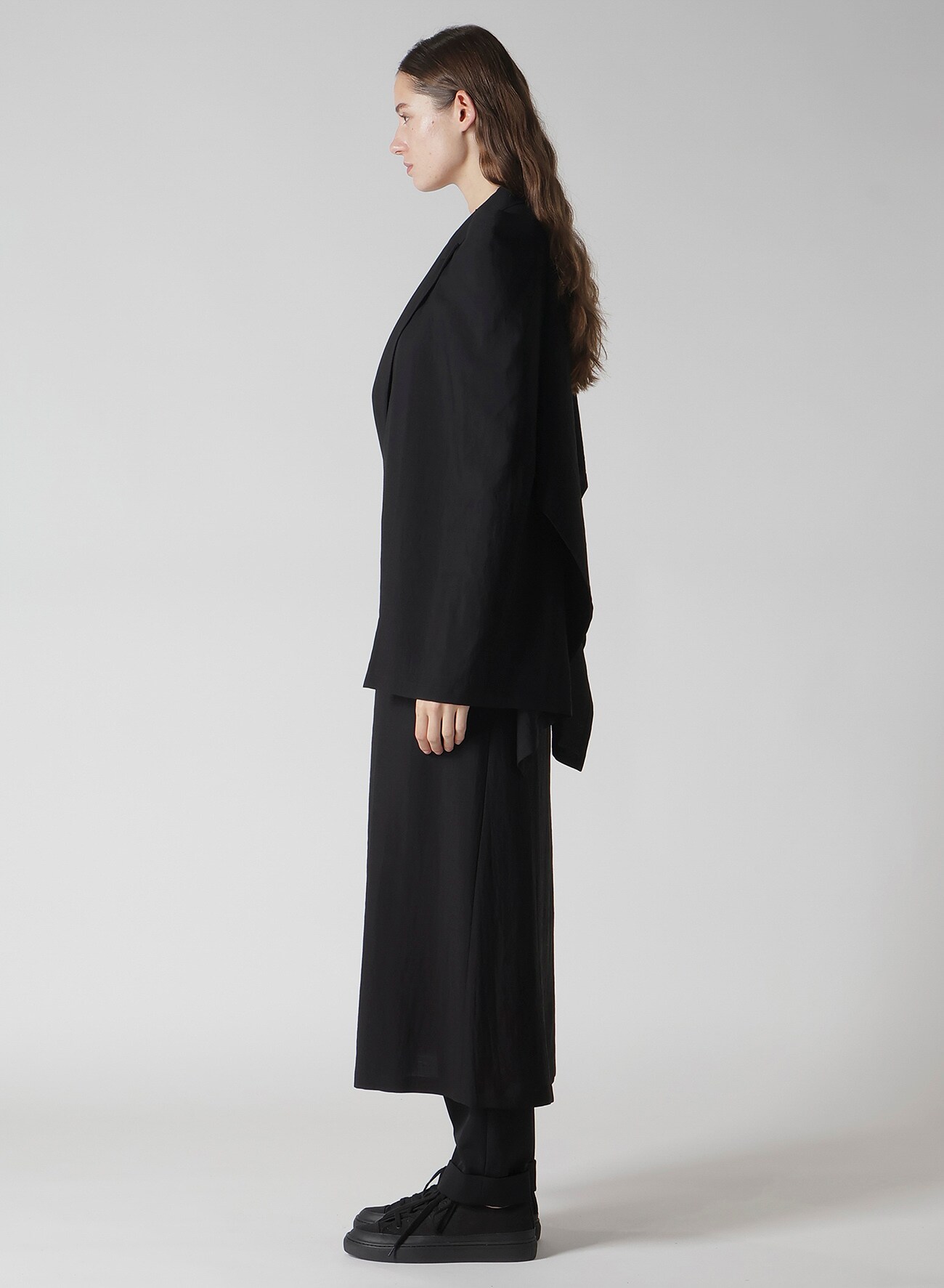 Cu/W HIGH TWISTED GABARDINE BOX SILHOUETTE COAT