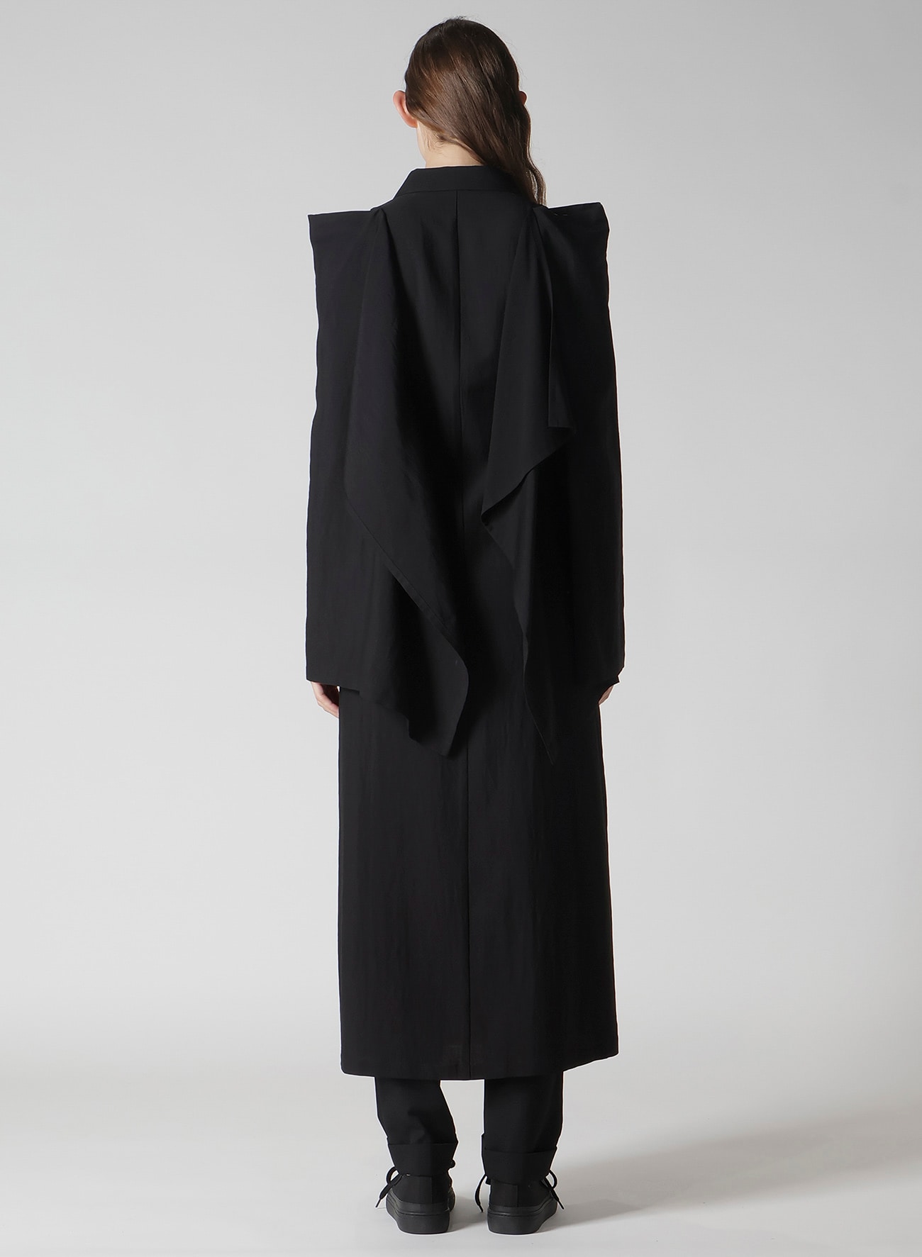 Cu/W HIGH TWISTED GABARDINE BOX SILHOUETTE COAT