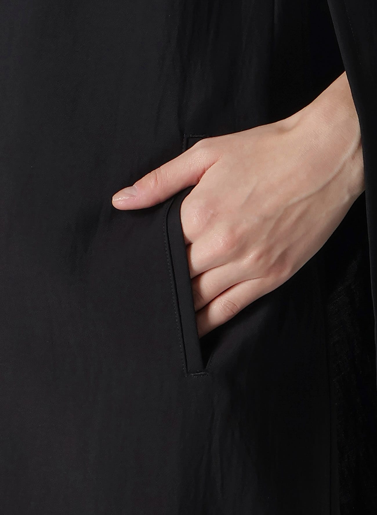 Cu/W HIGH TWISTED GABARDINE BOX SILHOUETTE COAT