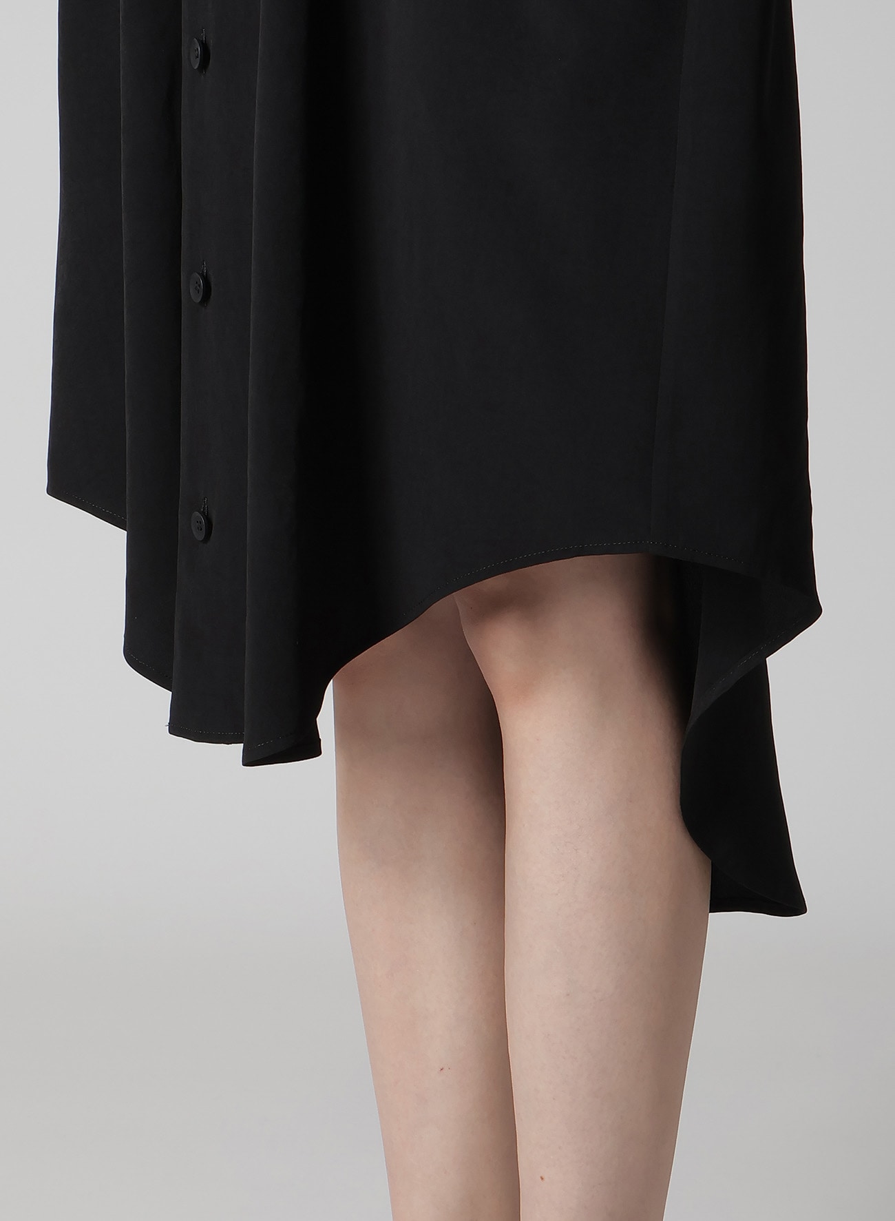 TA/PE CREPE DE CHINE HOODED DRESS