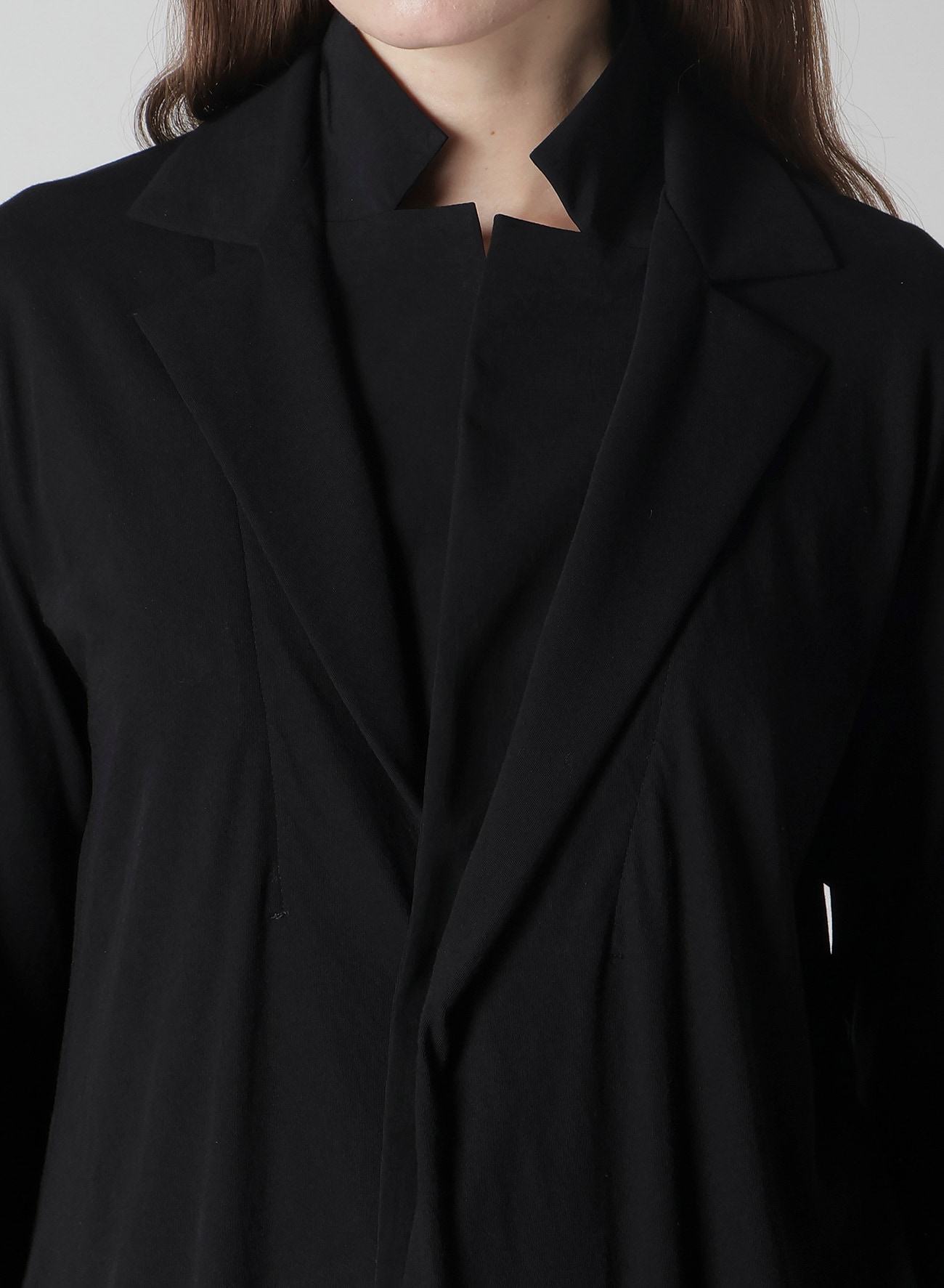 NOTCHED LAPEL JACKET