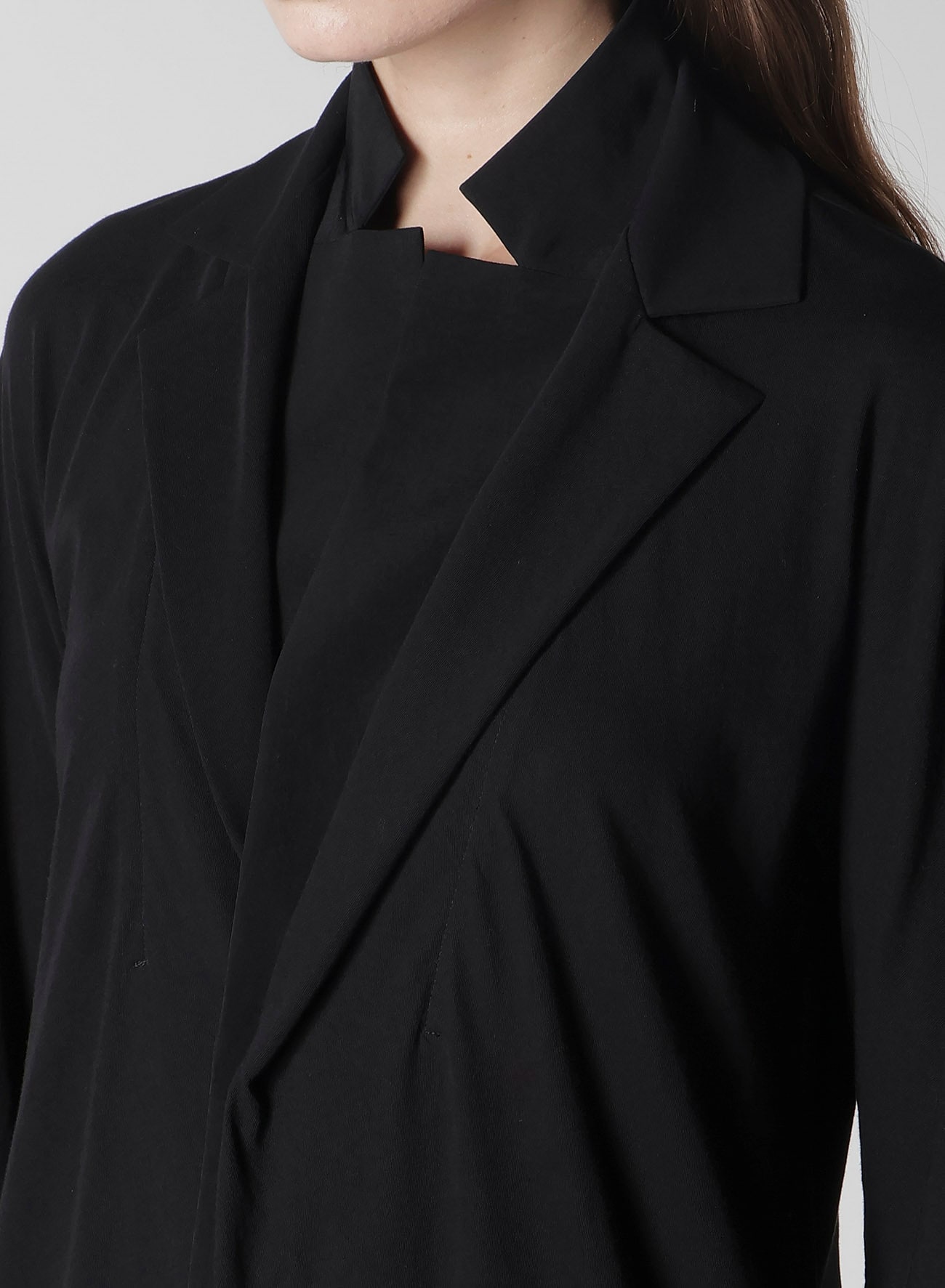 NOTCHED LAPEL JACKET