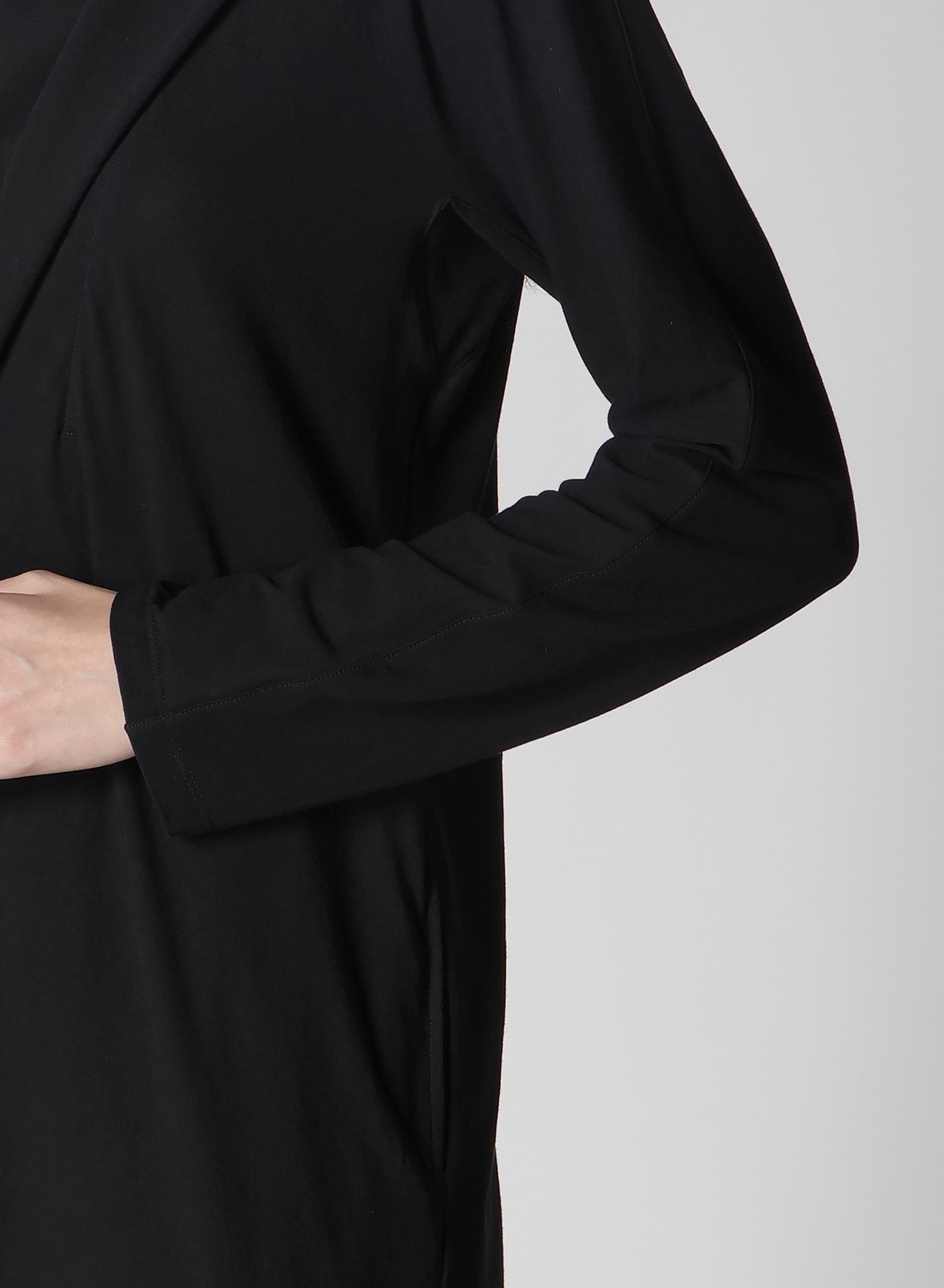 NOTCHED LAPEL JACKET