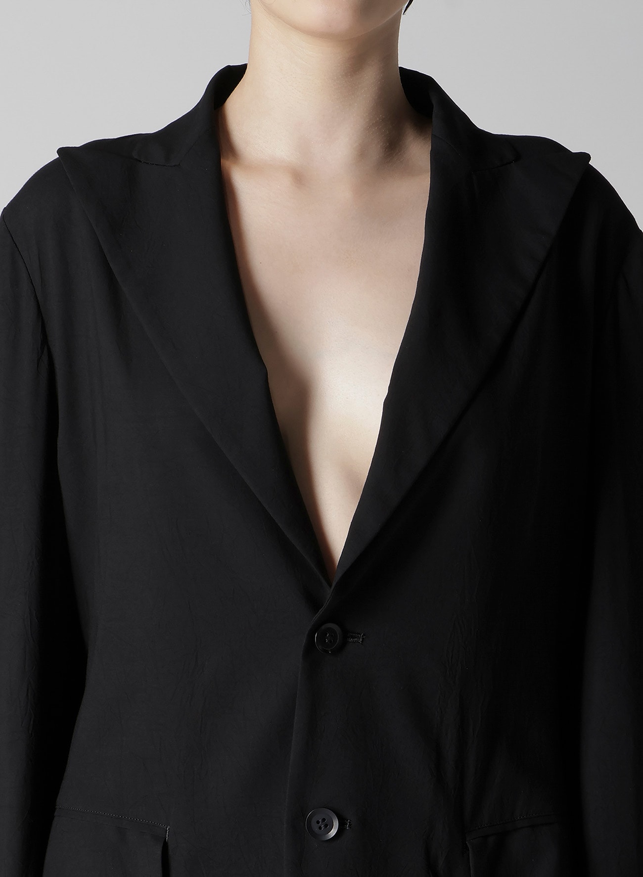 Ry WRINKLED LAWN PLEATS DETAIL JACKET