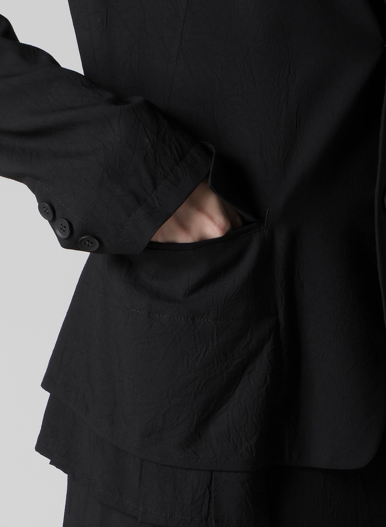 Ry WRINKLED LAWN PLEATS DETAIL JACKET