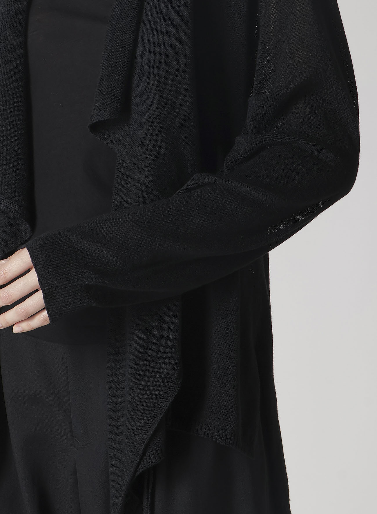 PLAIN STITCH GATHER DETAIL CARDIGAN