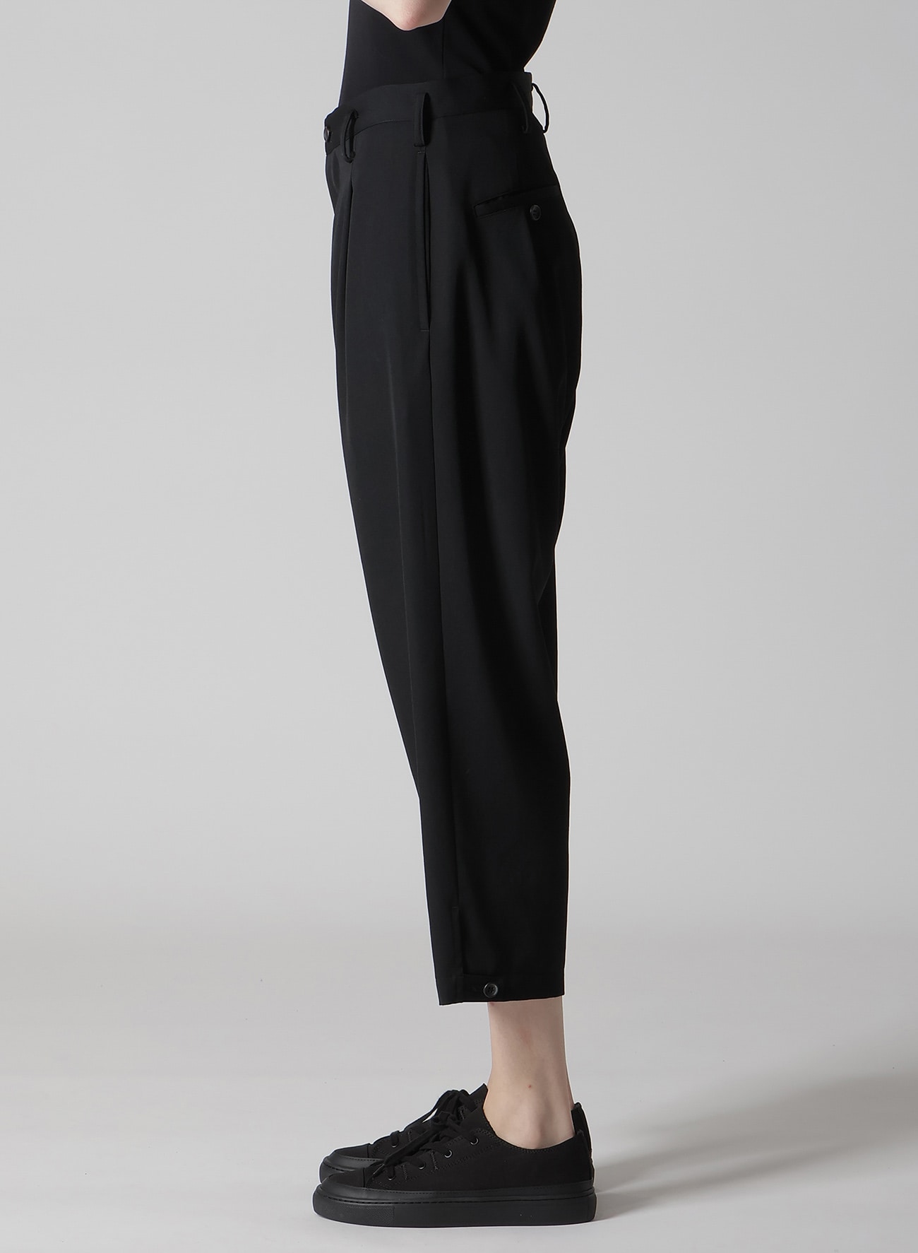 GABARDINE CROPPED PANTS