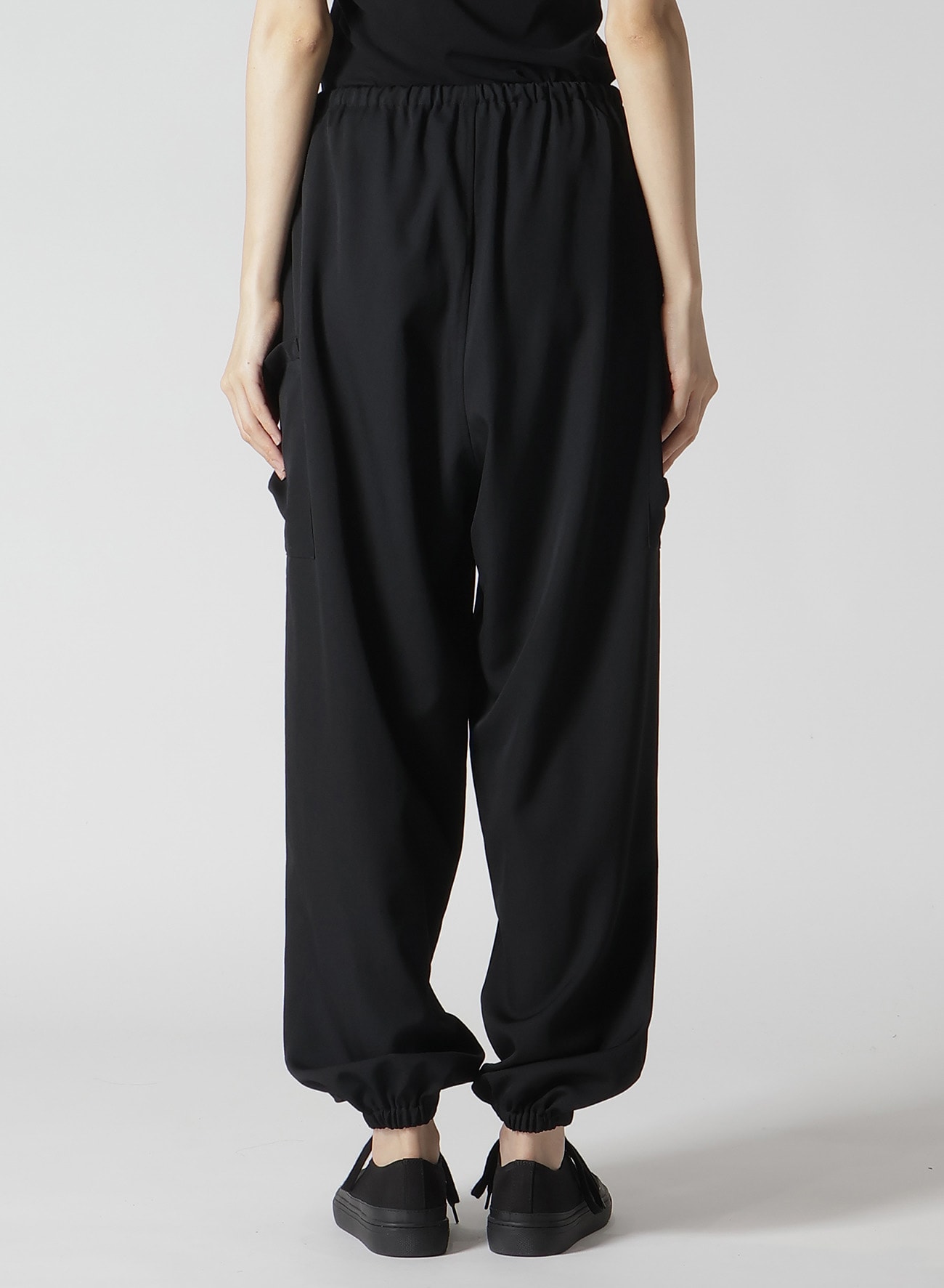 GABARDINE RELAXED FIT PANTS