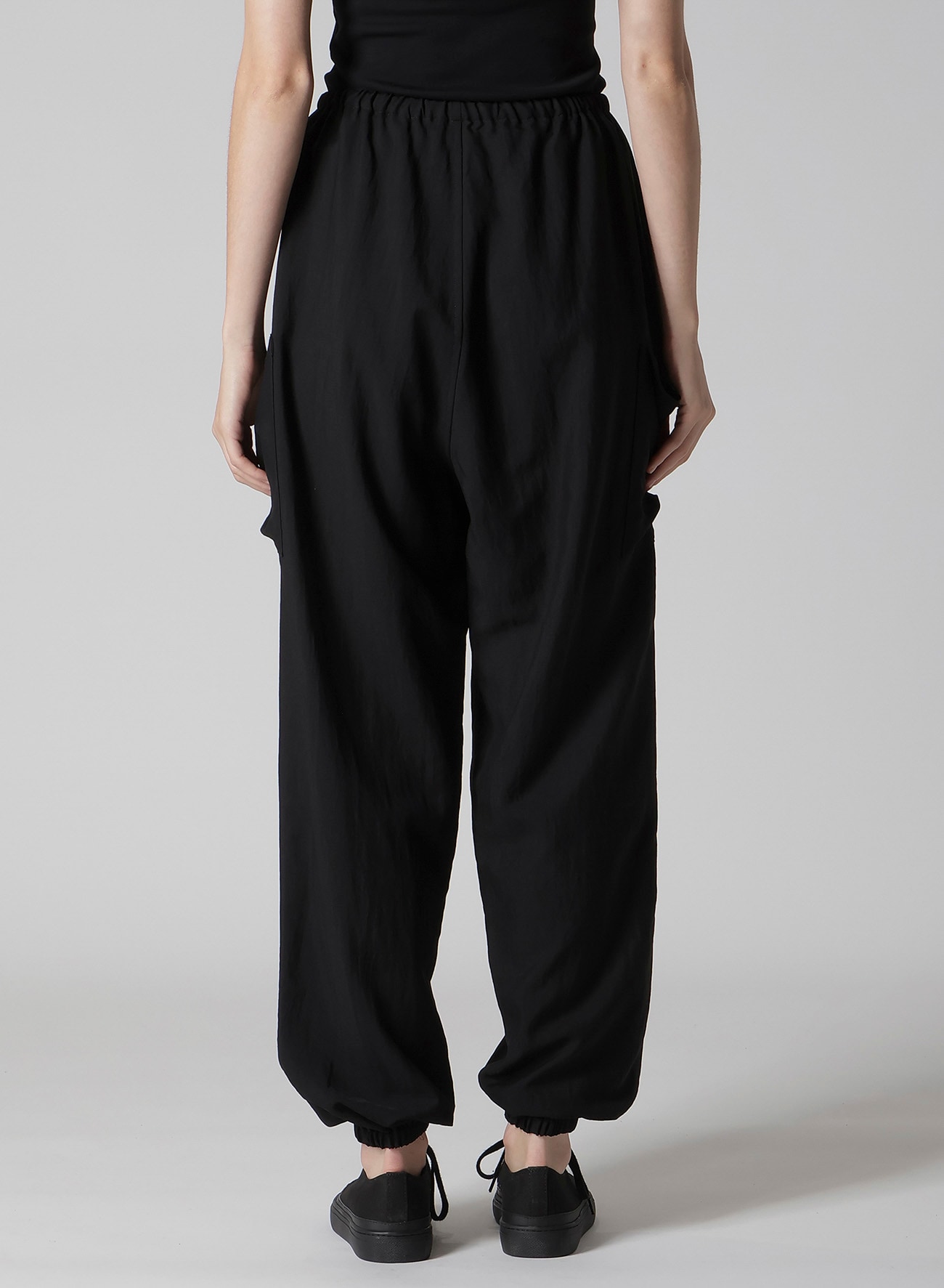 Cu/W HIGH TWISTED GABARDINE RELAXED FIT PANTS