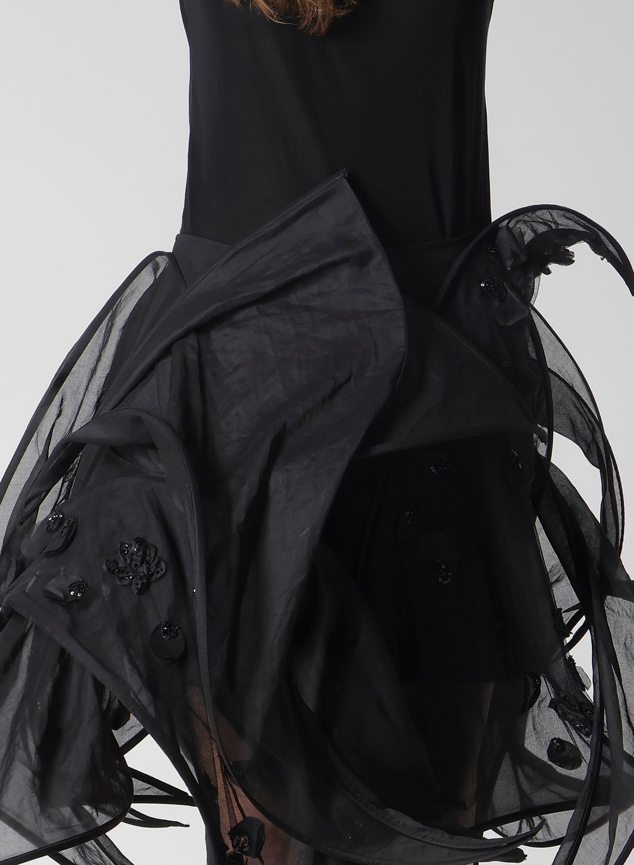 BUBBLES LACE WIRED SKIRT