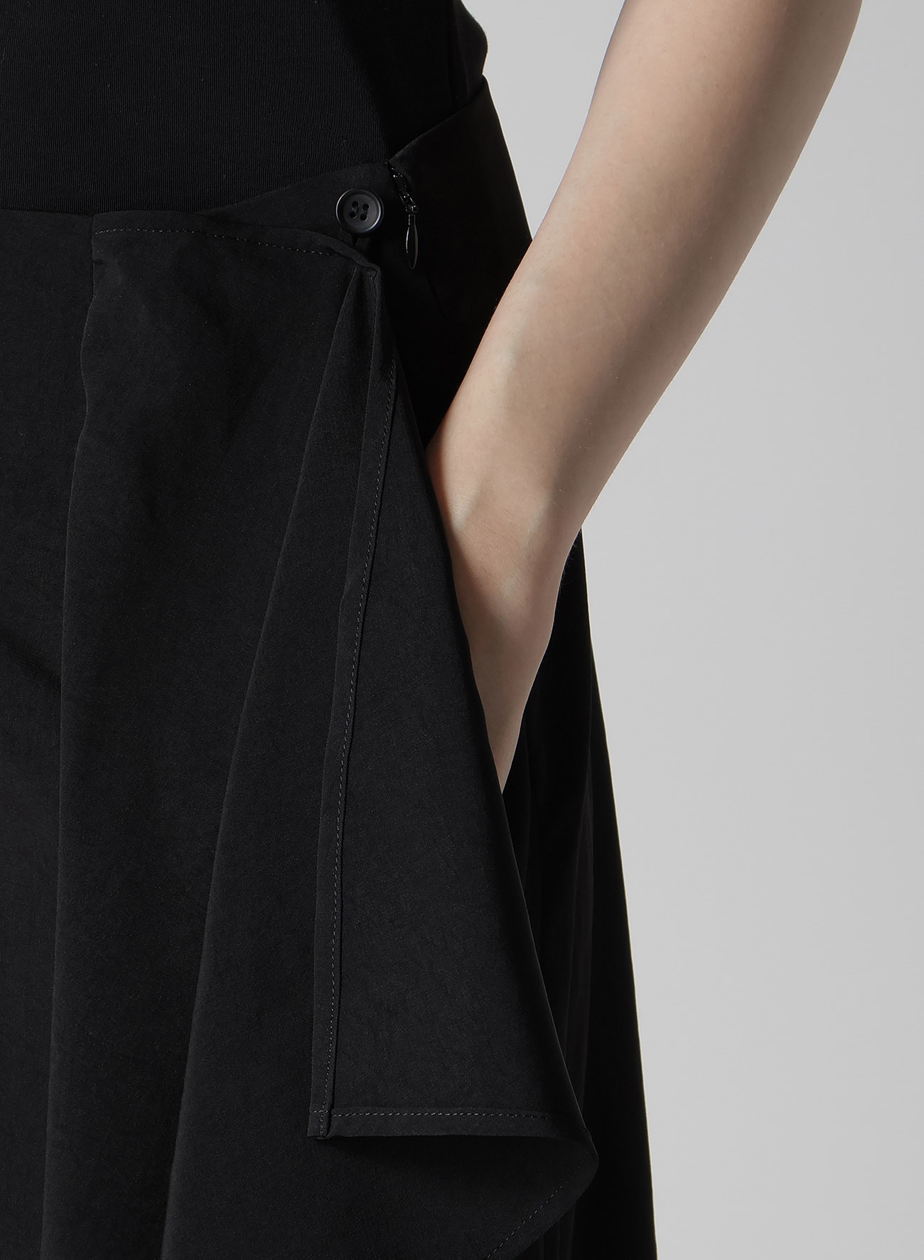 TA/PE CREPE DE CHINE L DRAPED SKIRT