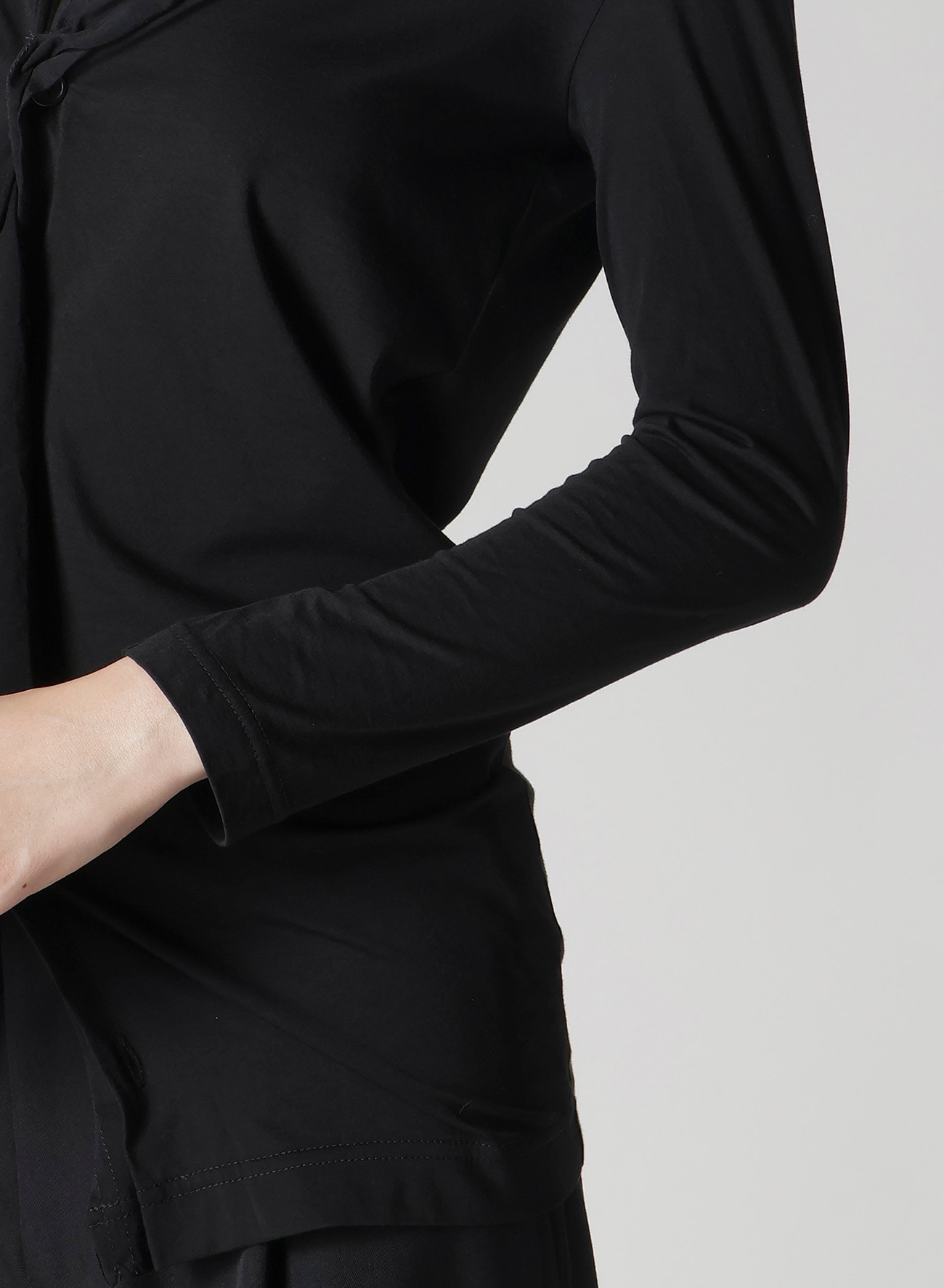HIGH GAUGE AIRY JERSEY DRAPE DETAIL LONG SLV CD