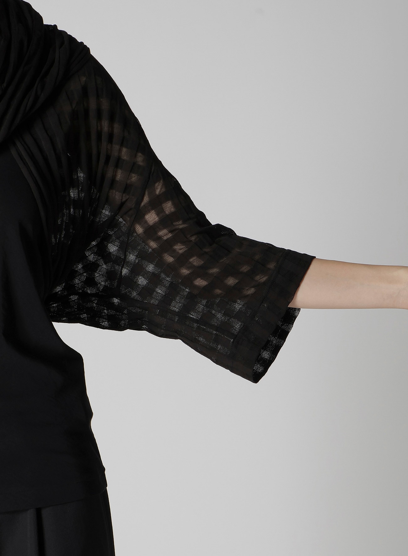 SHEER PLAID JACQUARD STOLE-LIKE CARDIGAN
