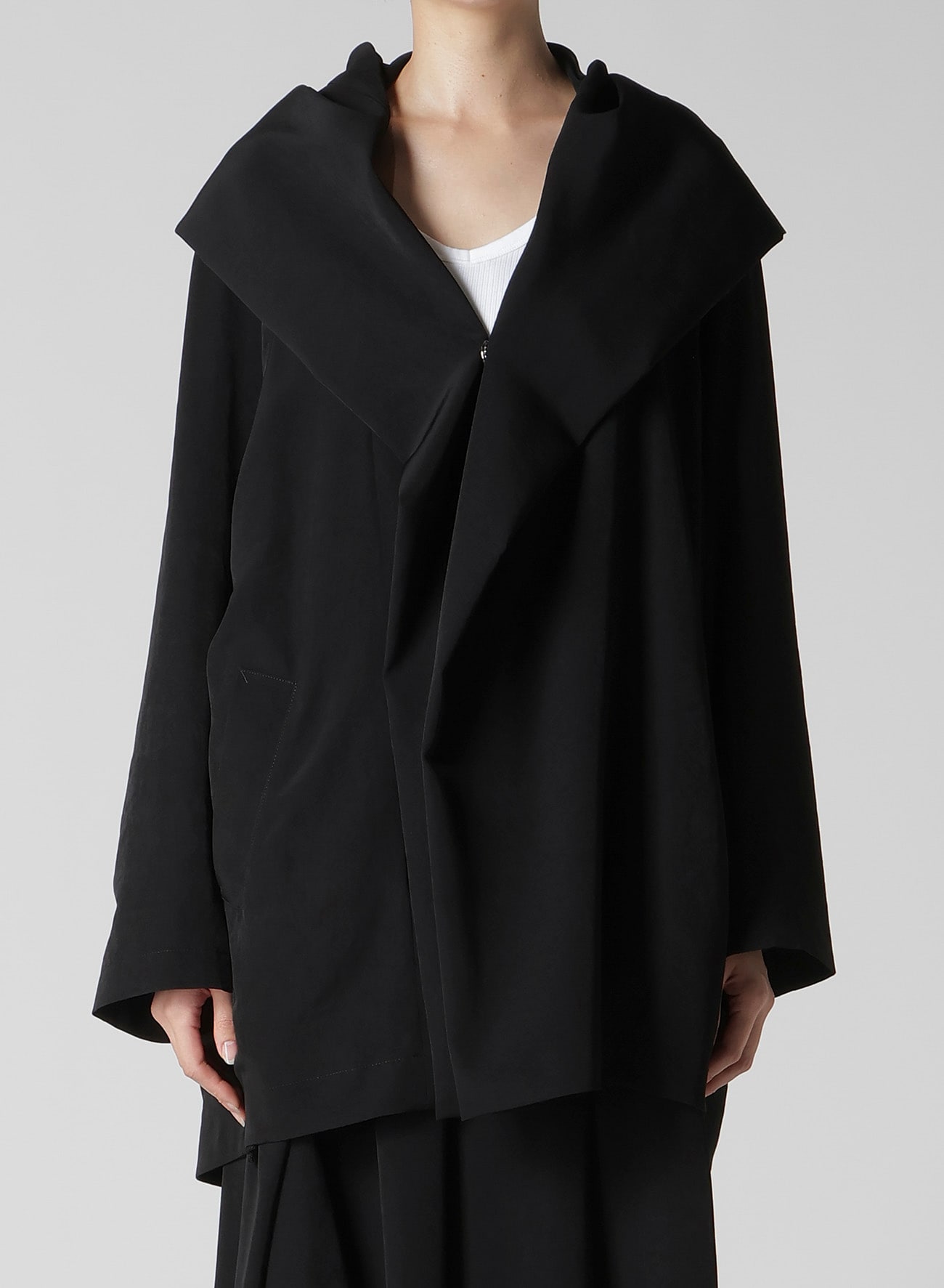 TA/PE CREPE DE CHINE HOODED CAPE COAT