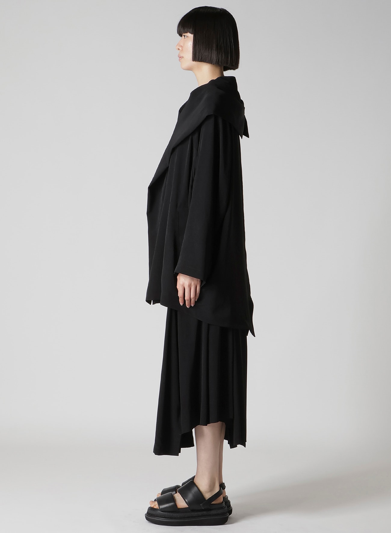 TA/PE CREPE DE CHINE HOODED CAPE COAT
