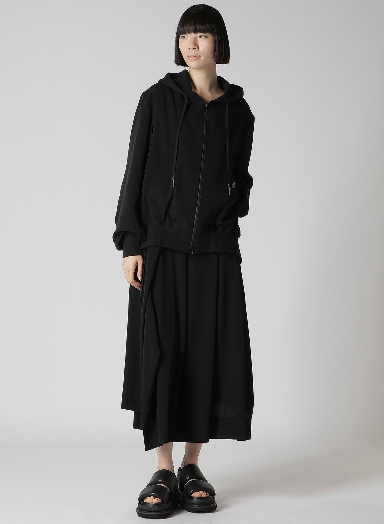 TA/PE CREPE DE CHINE HOODED BOMBER JKT