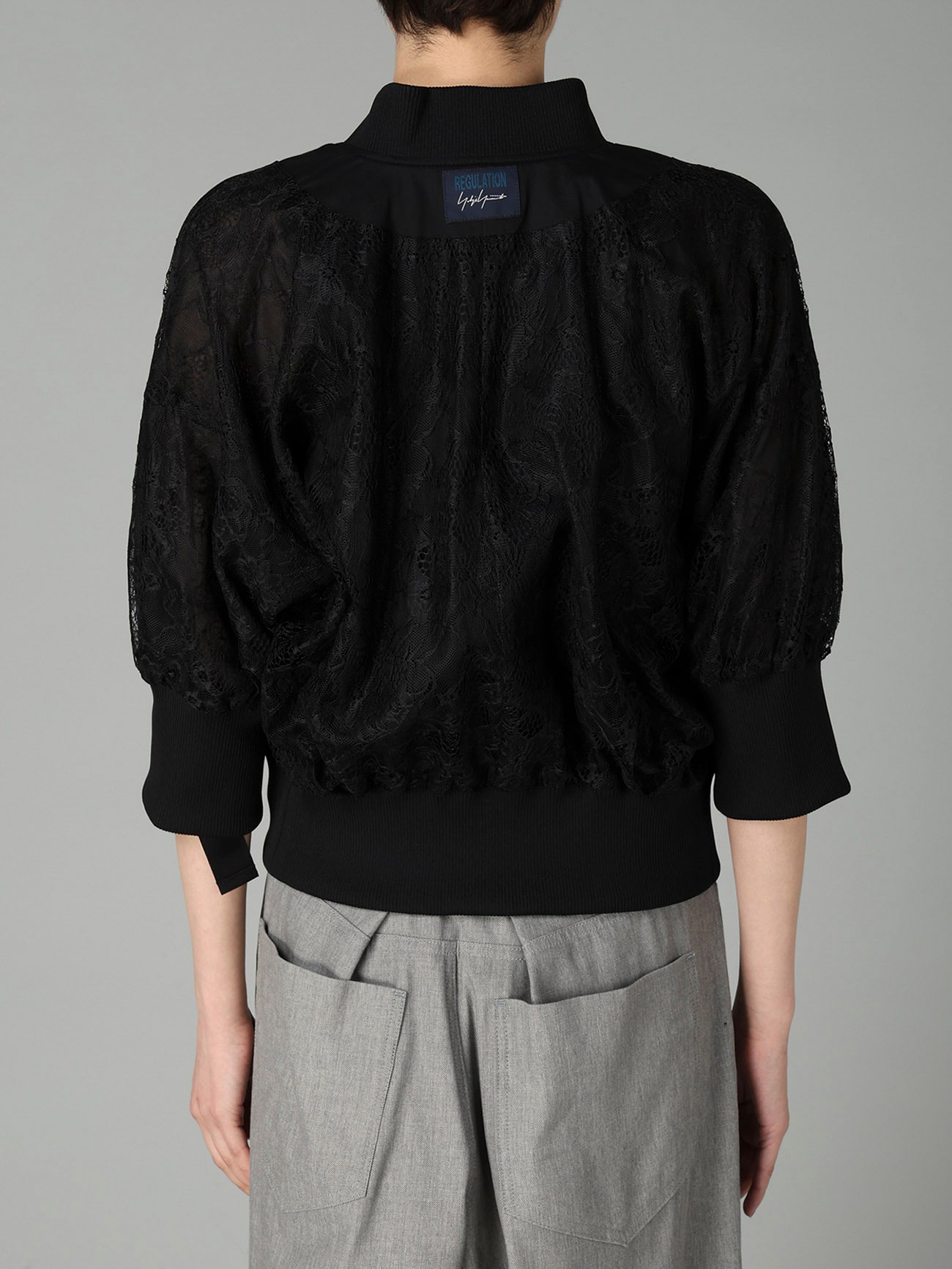 SHORT SLEEVES BOMBER JACKET