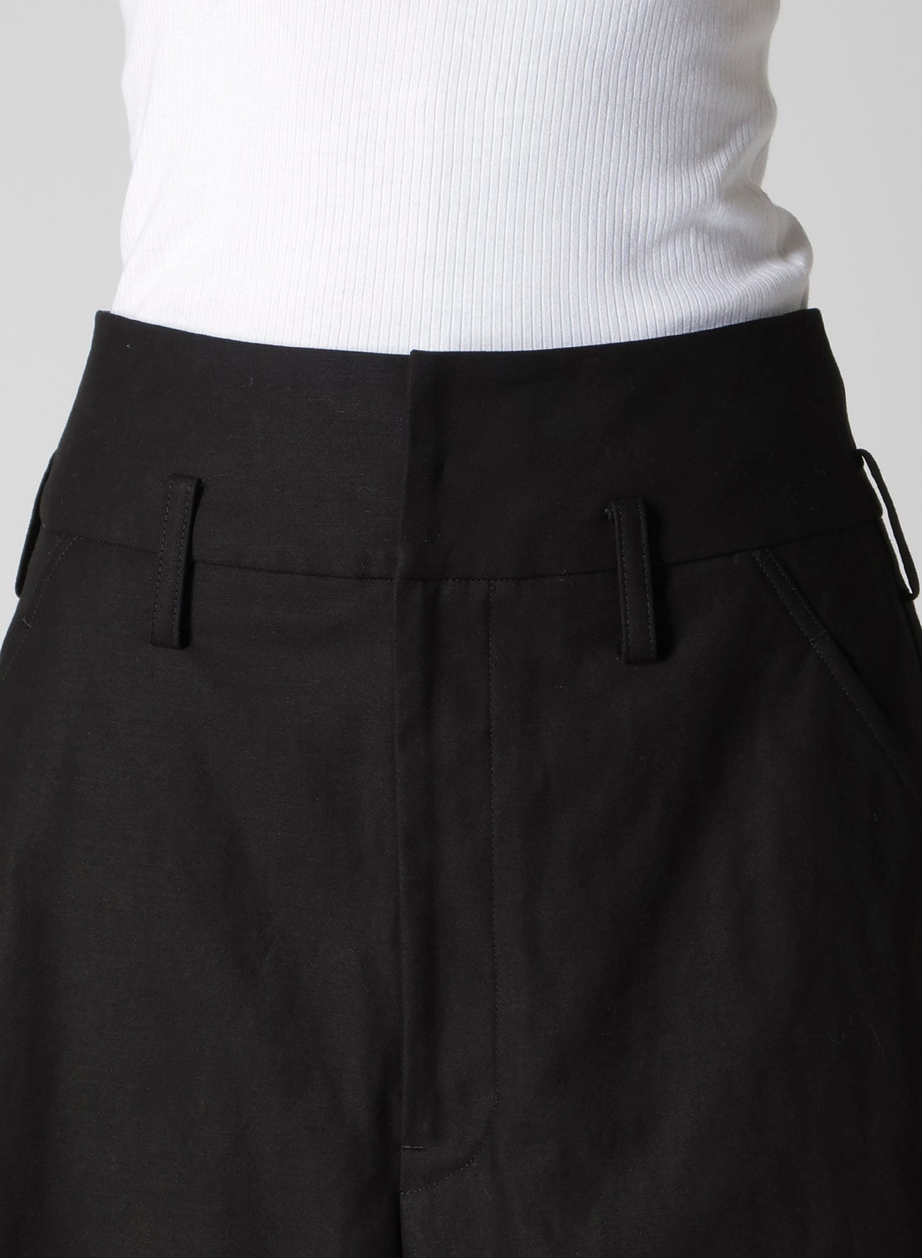 MILITARY BACKSIDE SATIN BERMUDA PANTS