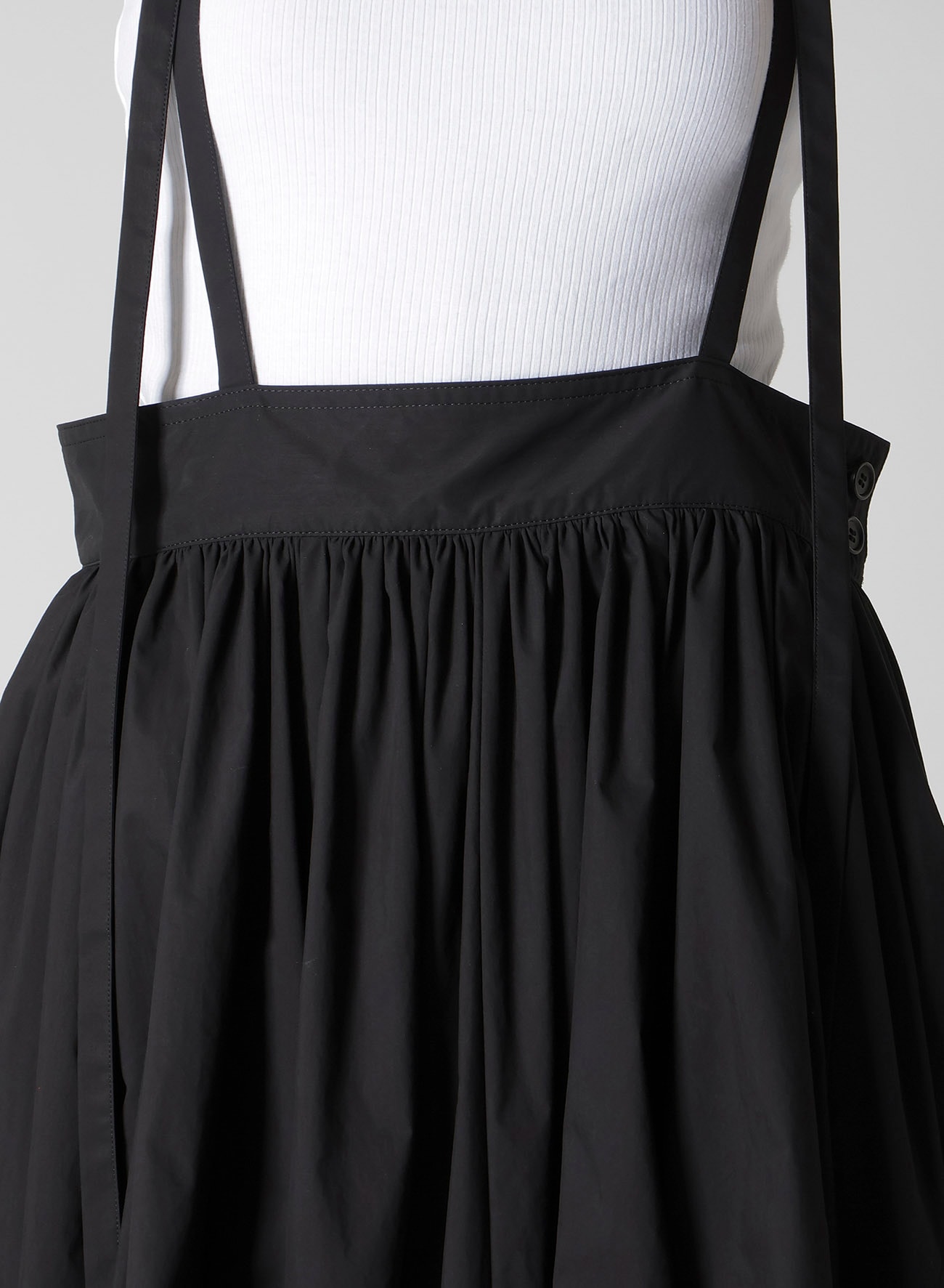 C/PE WEATHER CLOTH SUSPENDER SKIRT
