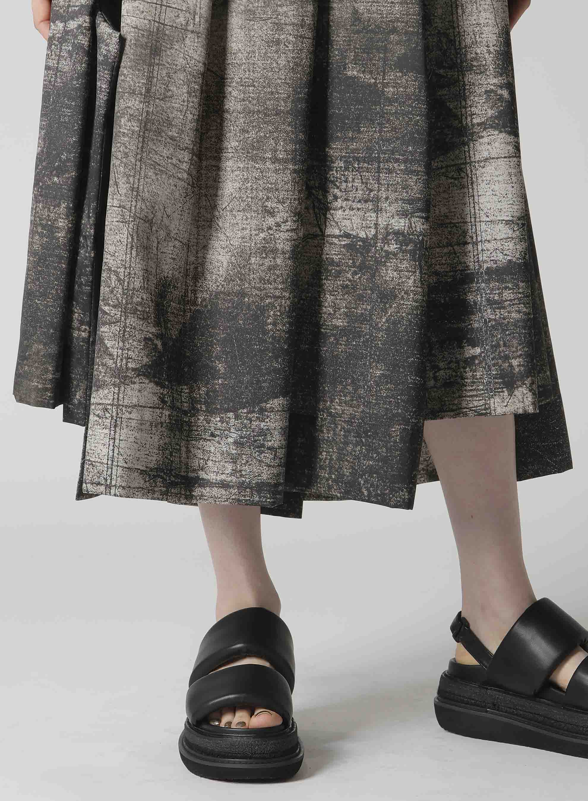 WALL PT UNBALANCED TUCK SKIRT