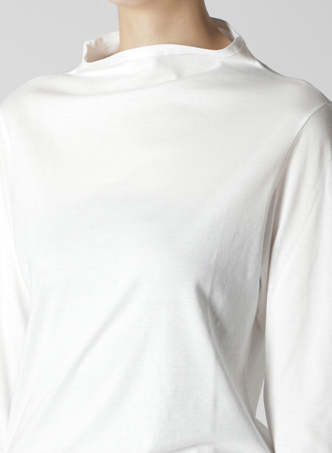 COTTON SINGLE JERSEY SLIT DETAIL T