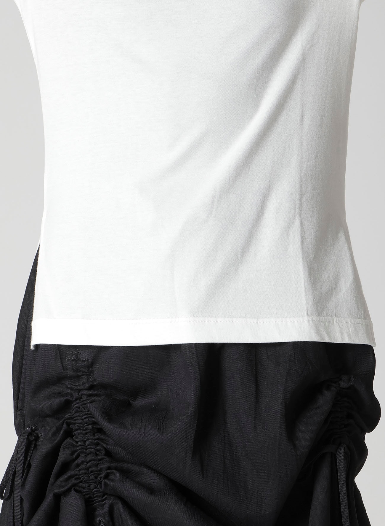 COTTON SINGLE JERSEY SLIT DETAIL T