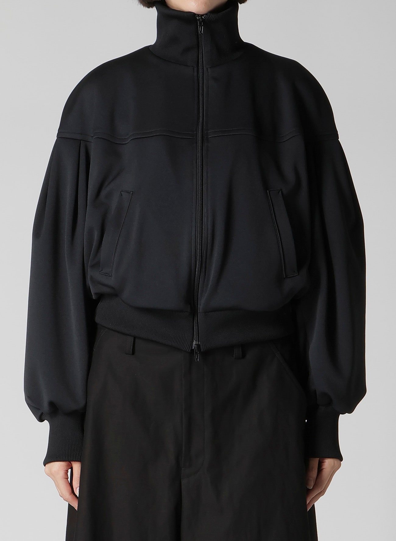 PE INTERLOCK PANELED BLOUSON