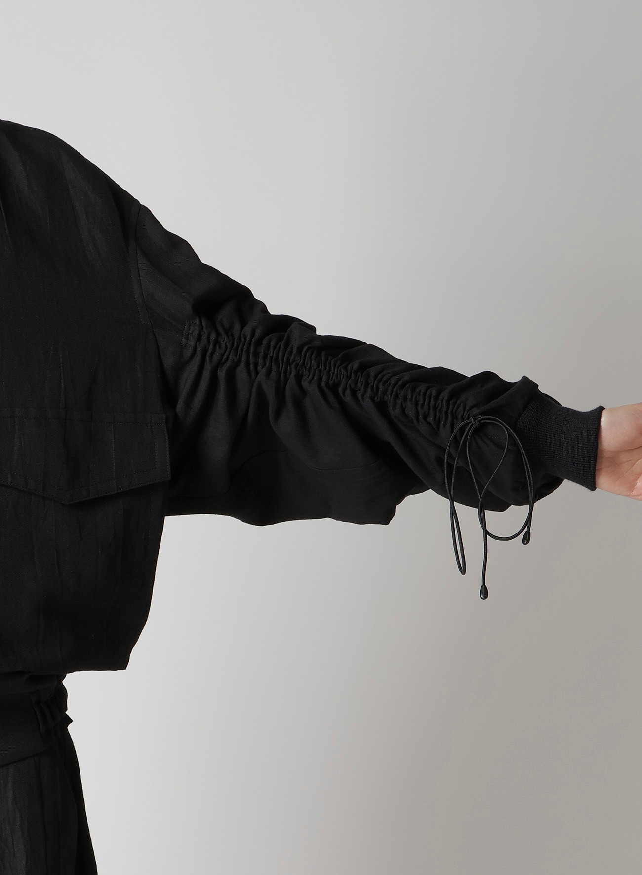 MIXED WEAVE TWILL SHIRRING SLEEVE JACKET