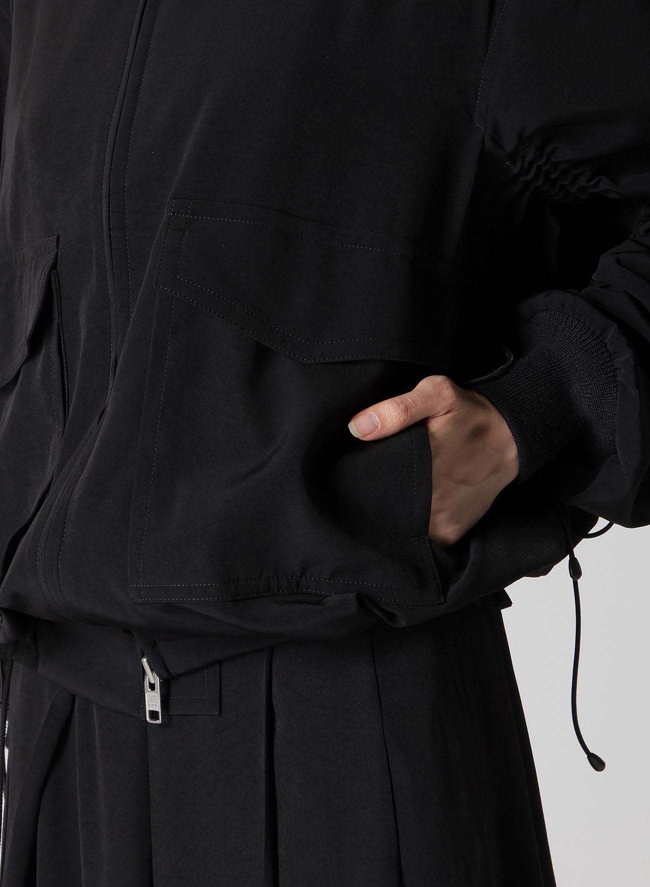 TA/PE CREPE DE CHINE SHIRRING SLEEVE JACKET