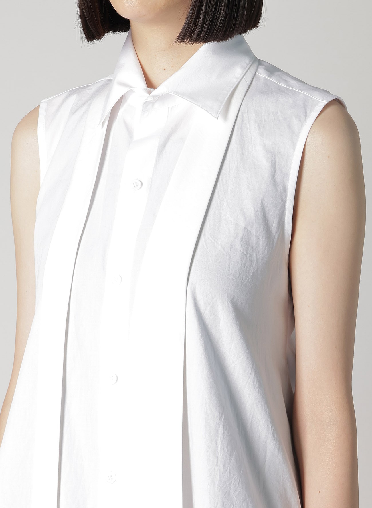 【12/6 10:00 Release】BROAD R-SLEEVELESS TIE BLOUSE