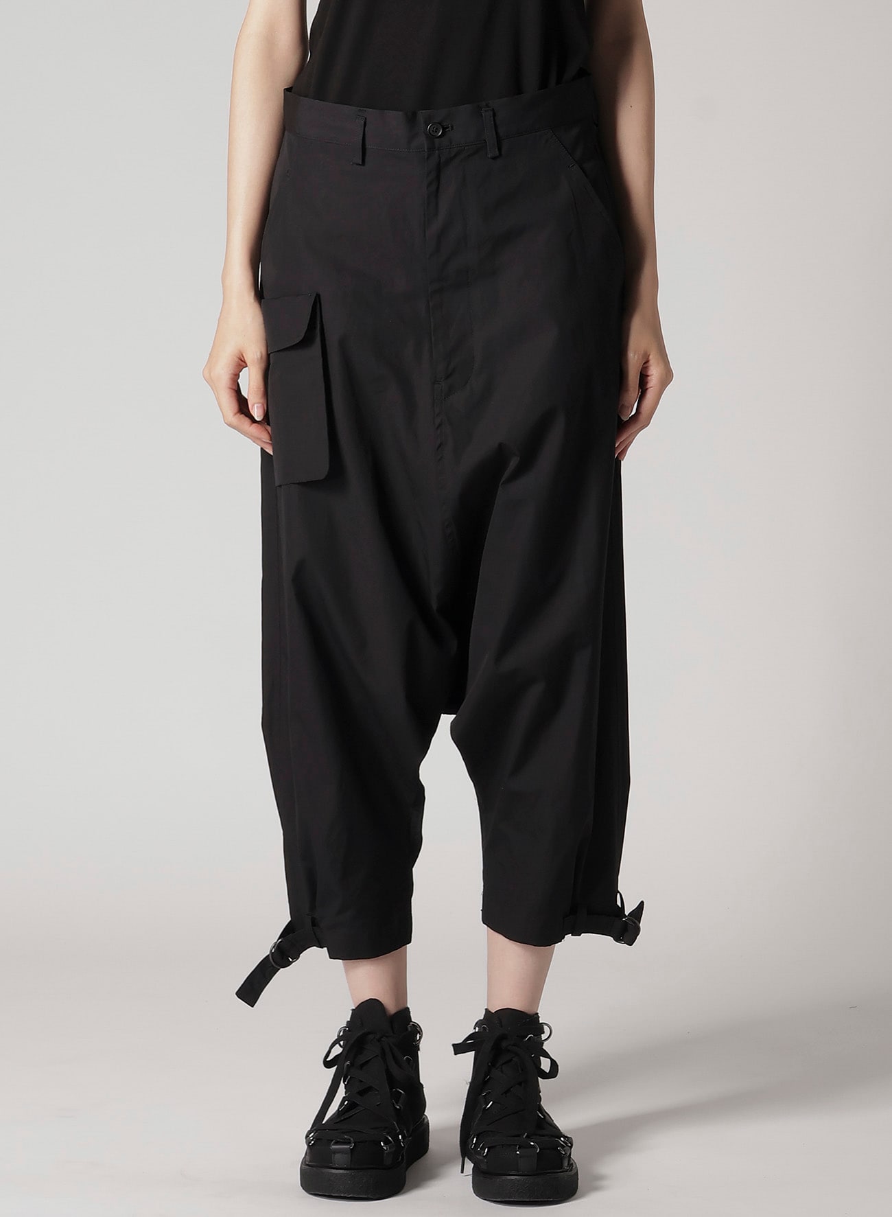 BROAD R-HEM BELTED SAROUEL PANTS