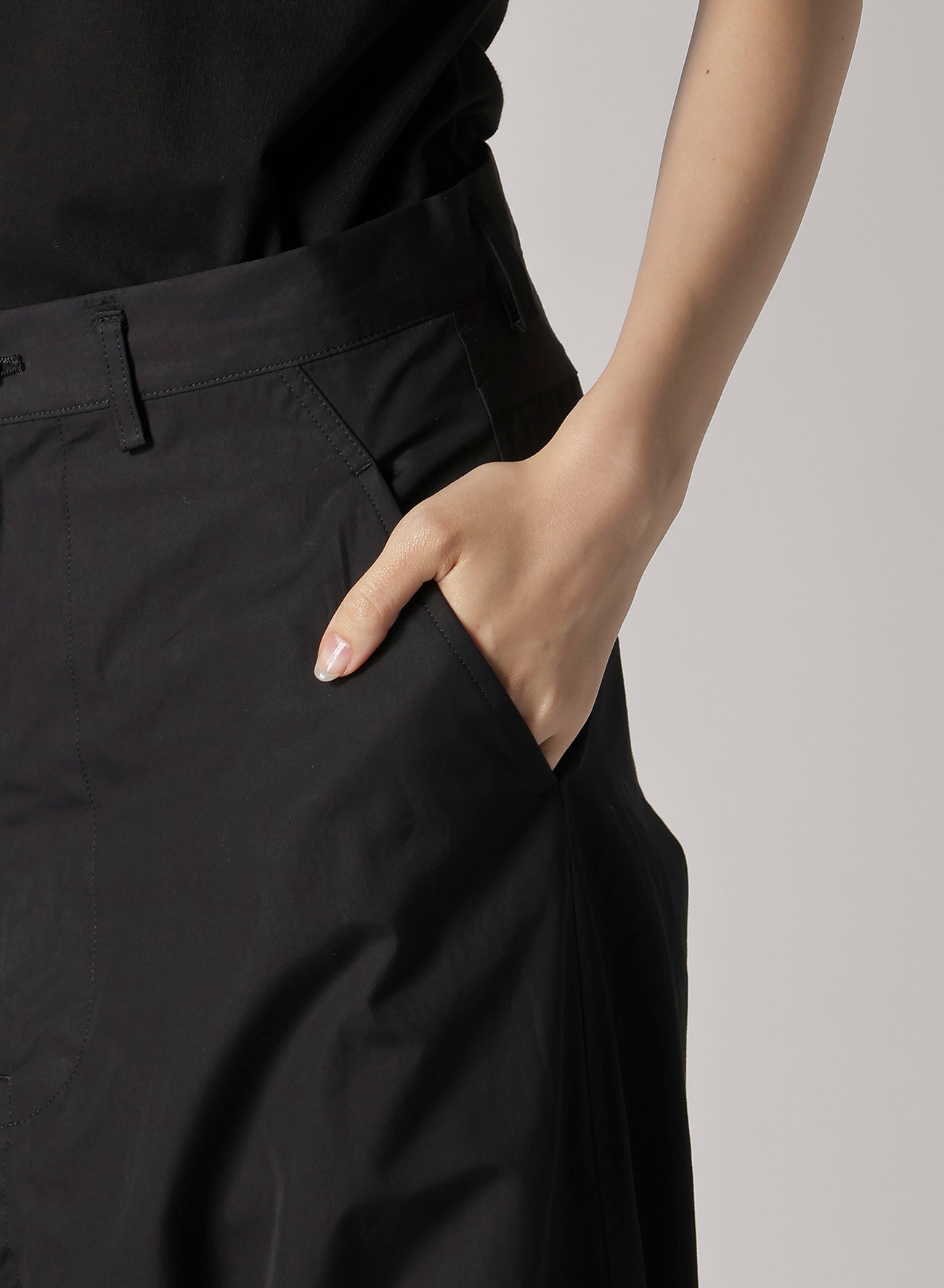 BROAD R-HEM BELTED SAROUEL PANTS