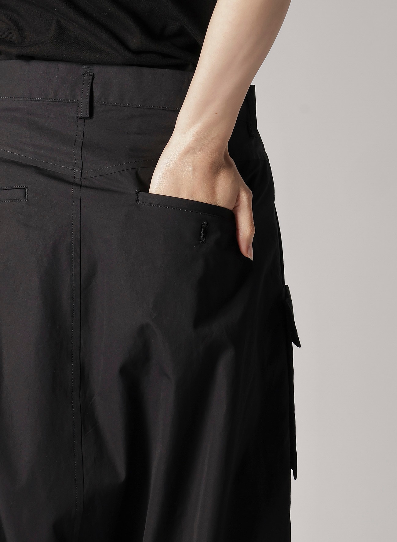 BROAD R-HEM BELTED SAROUEL PANTS