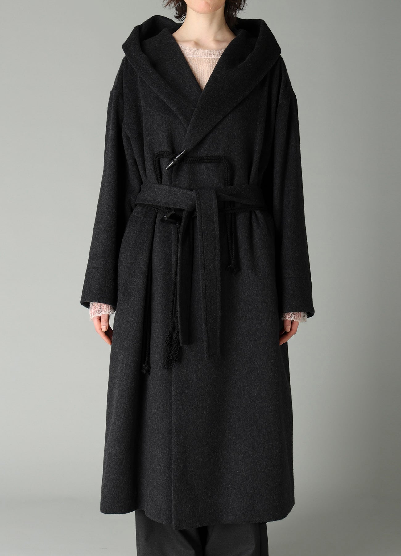CASHMERE MIXED BEAVER HOODED DUFFLE COAT