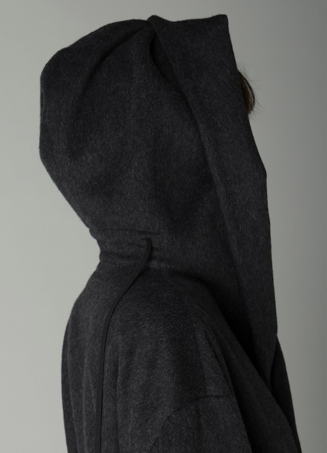CASHMERE MIXED BEAVER HOODED DUFFLE COAT