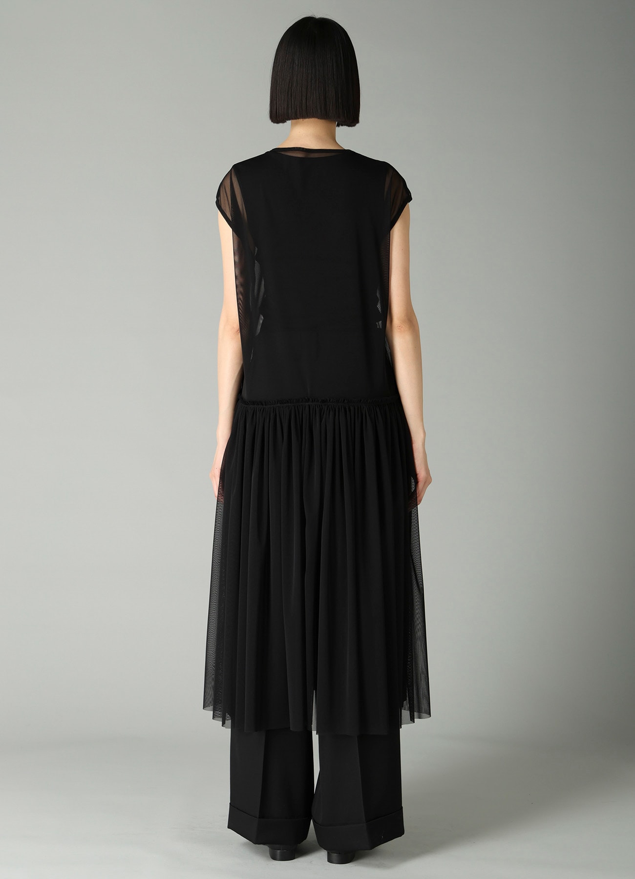 WOOLY TULLE GATHERED SLEEVELESS DRESS