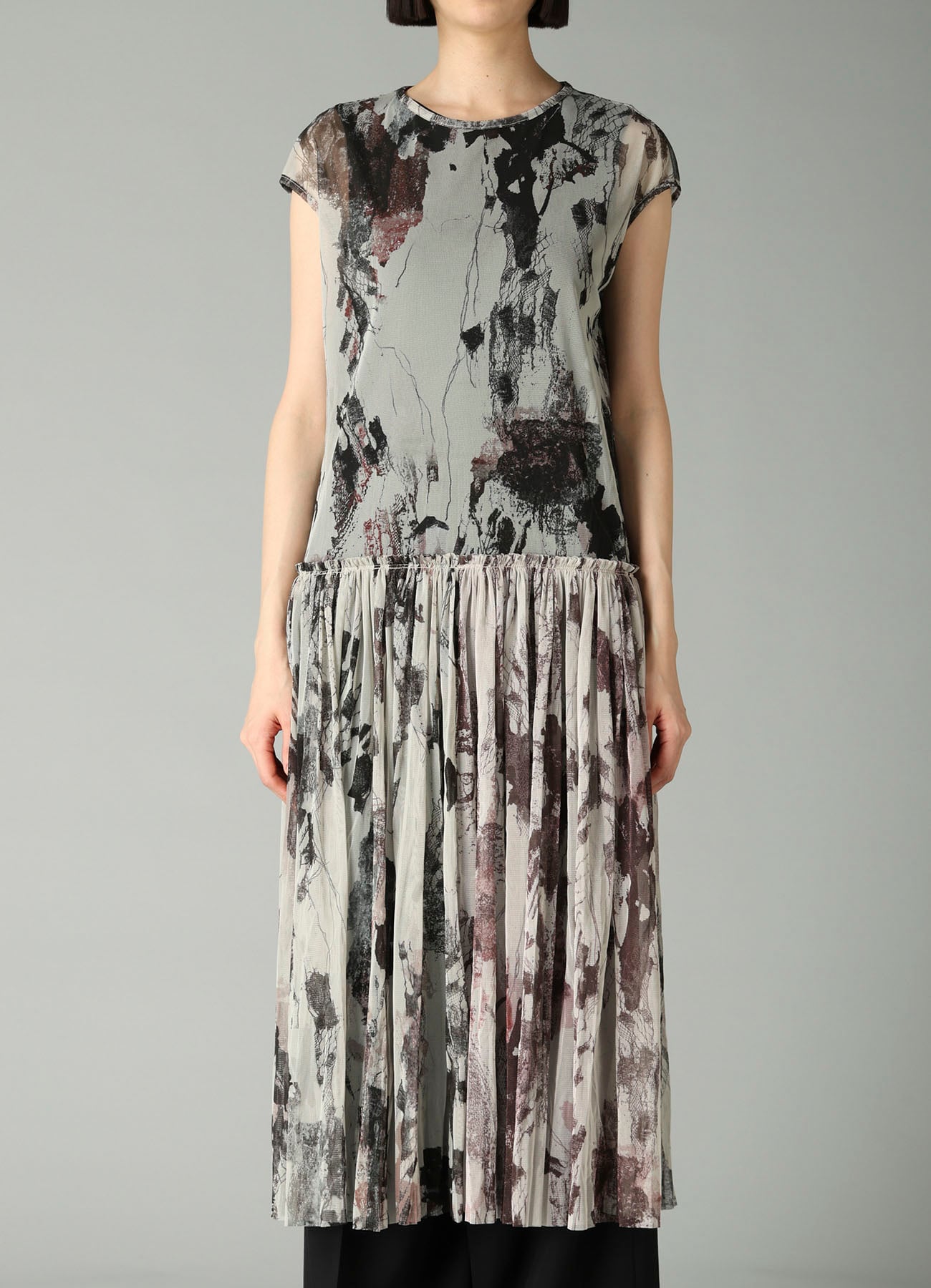 WOOLY TULLE PT GATHERED SLEEVELESS DRESS