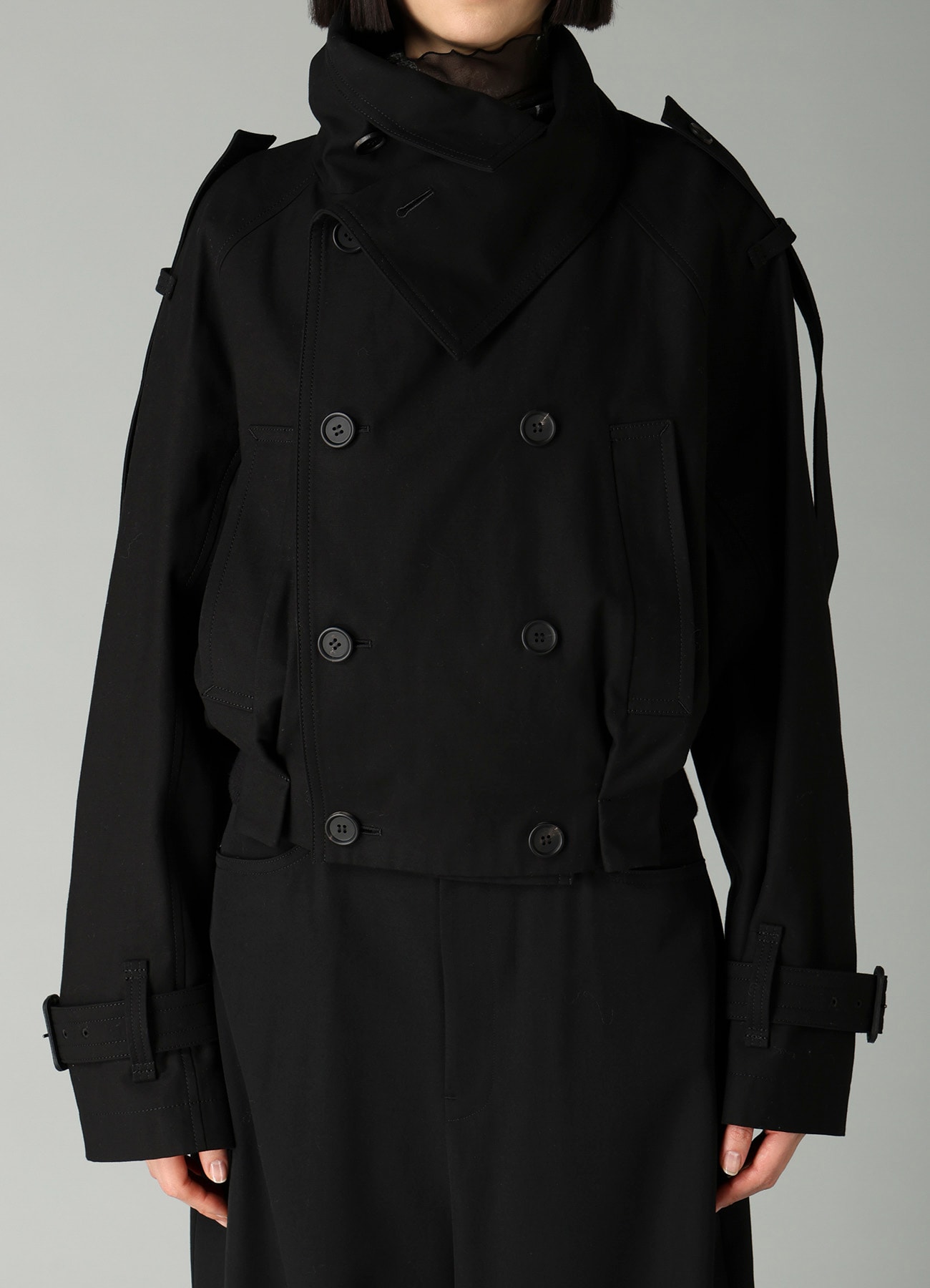 MILITARY BACKSIDE SATIN SHORT TRENCH JACKET