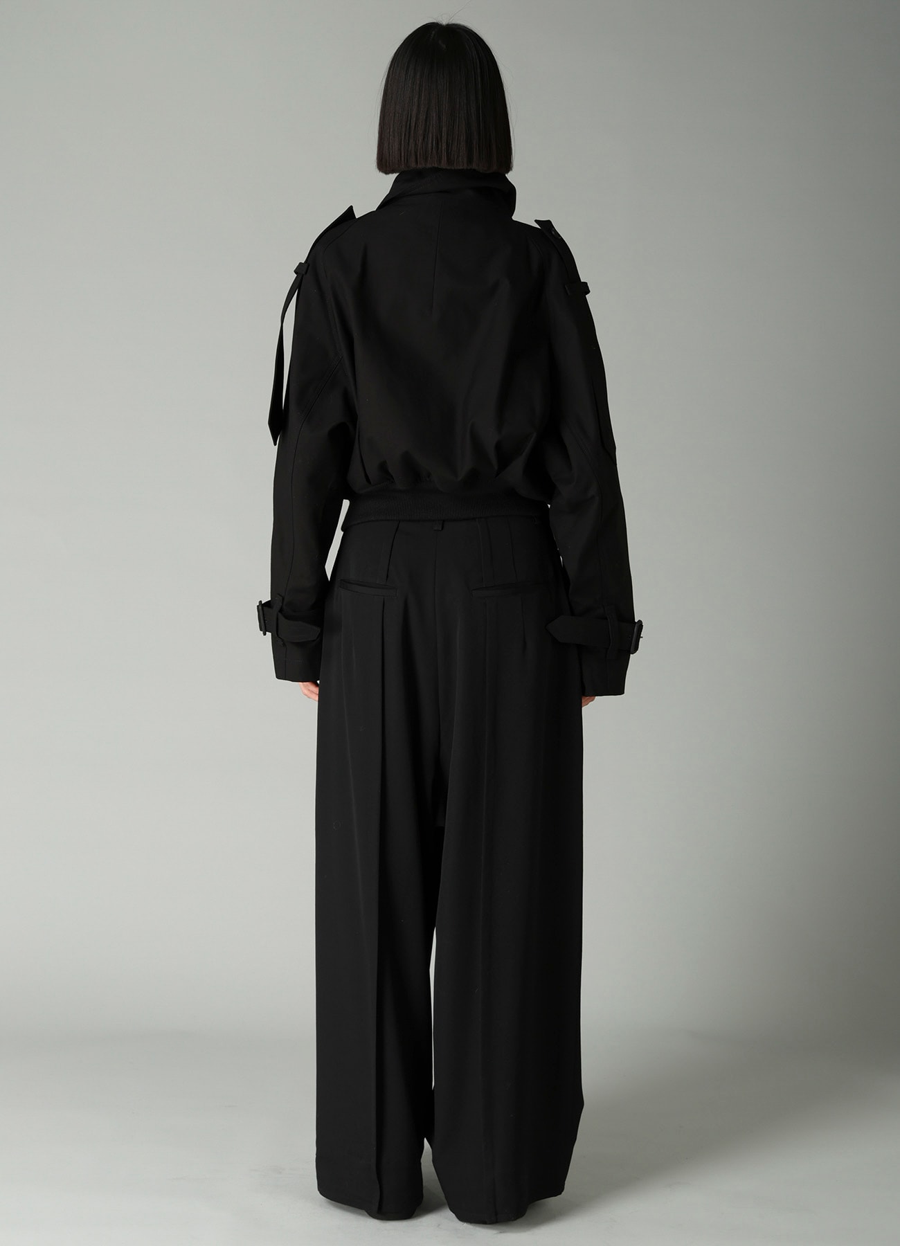 MILITARY BACKSIDE SATIN SHORT TRENCH JACKET