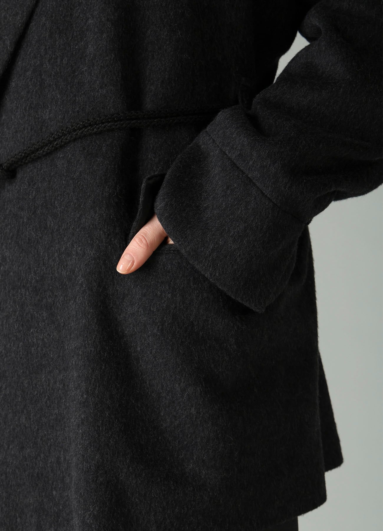 CASHMERE MIXED BEAVER TOGGLE B DETAIL JACKET