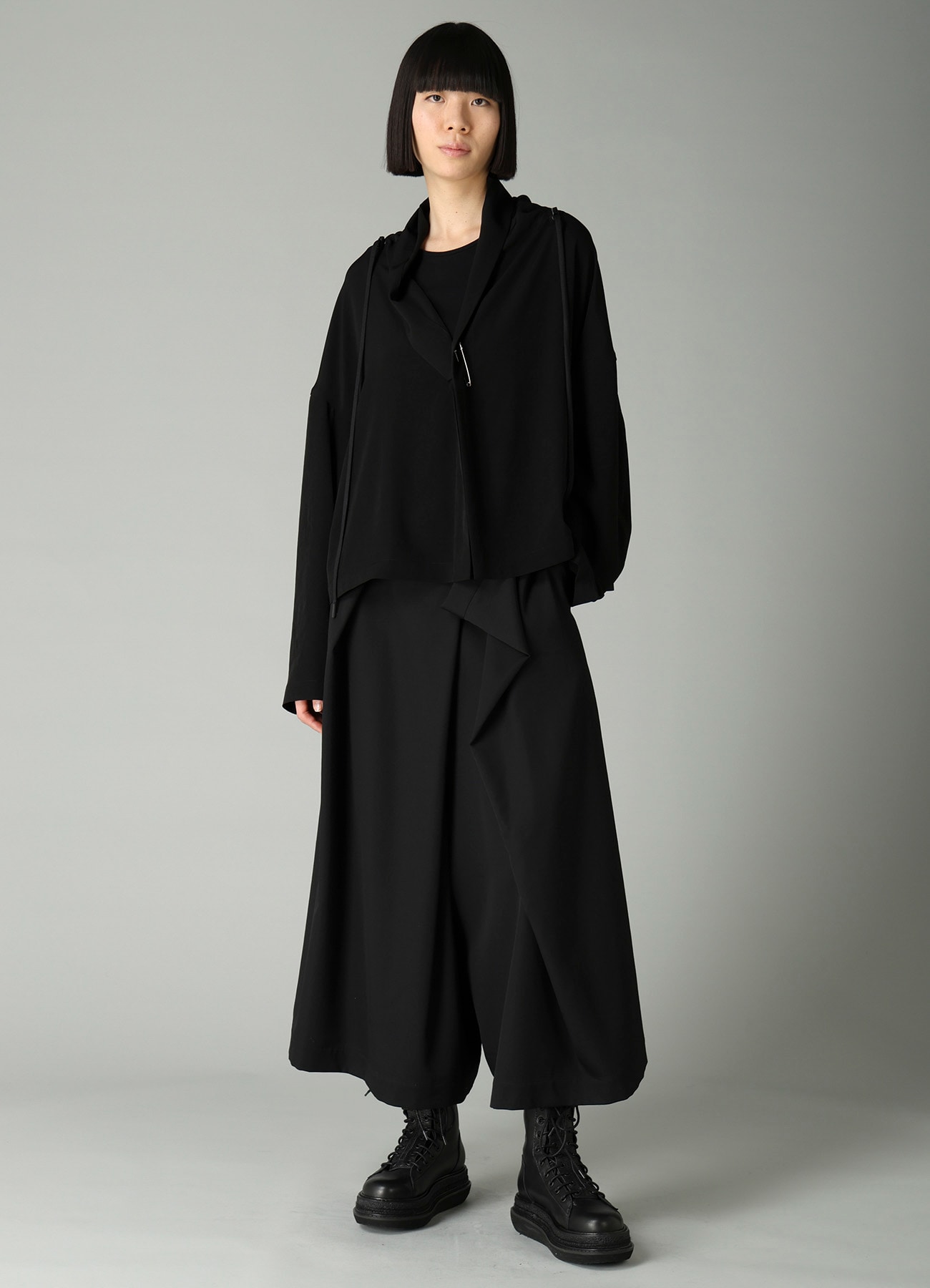 Ta/Pe CREPE DE CHINE SQUARE JACKET