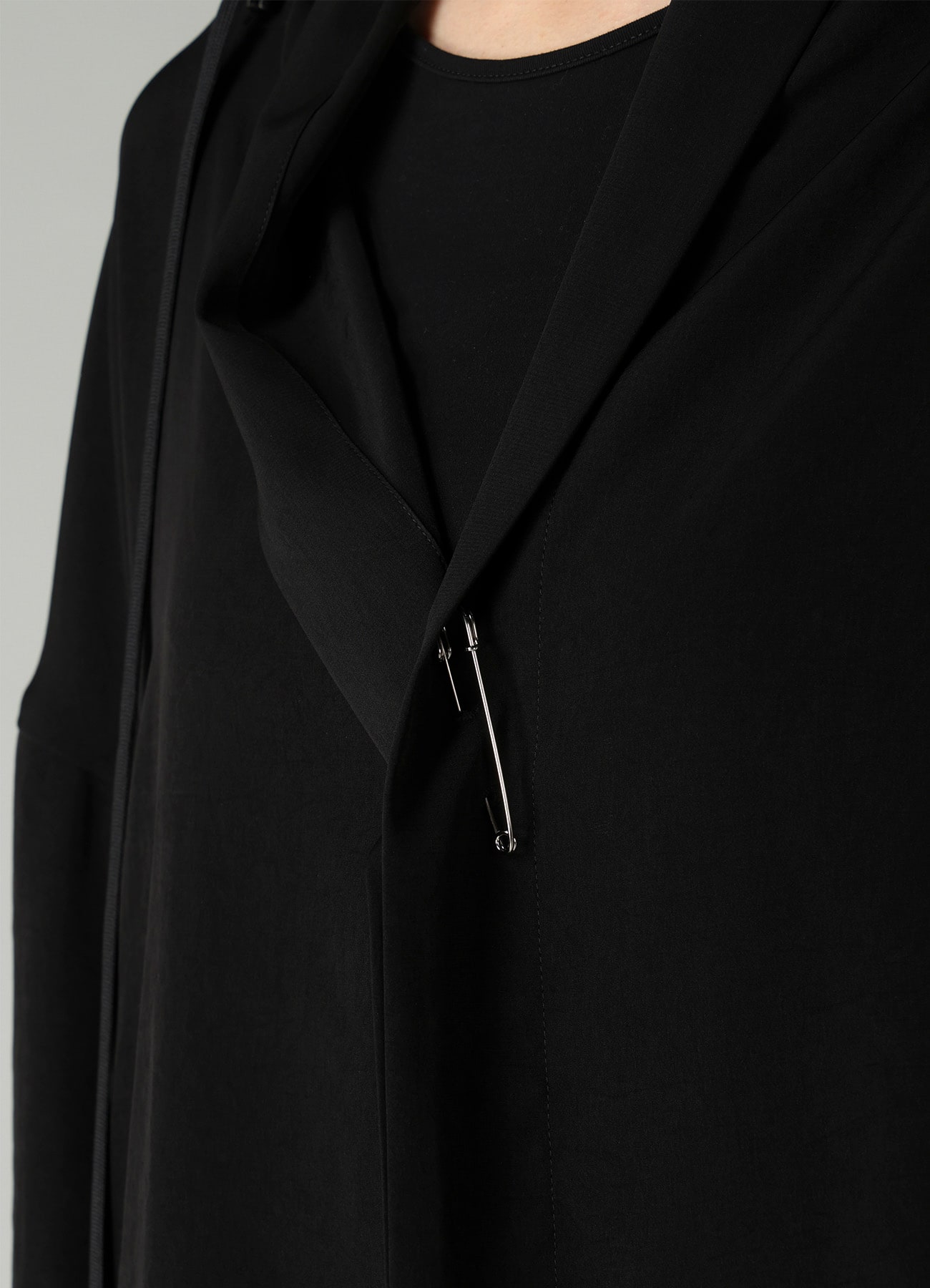 Ta/Pe CREPE DE CHINE SQUARE JACKET